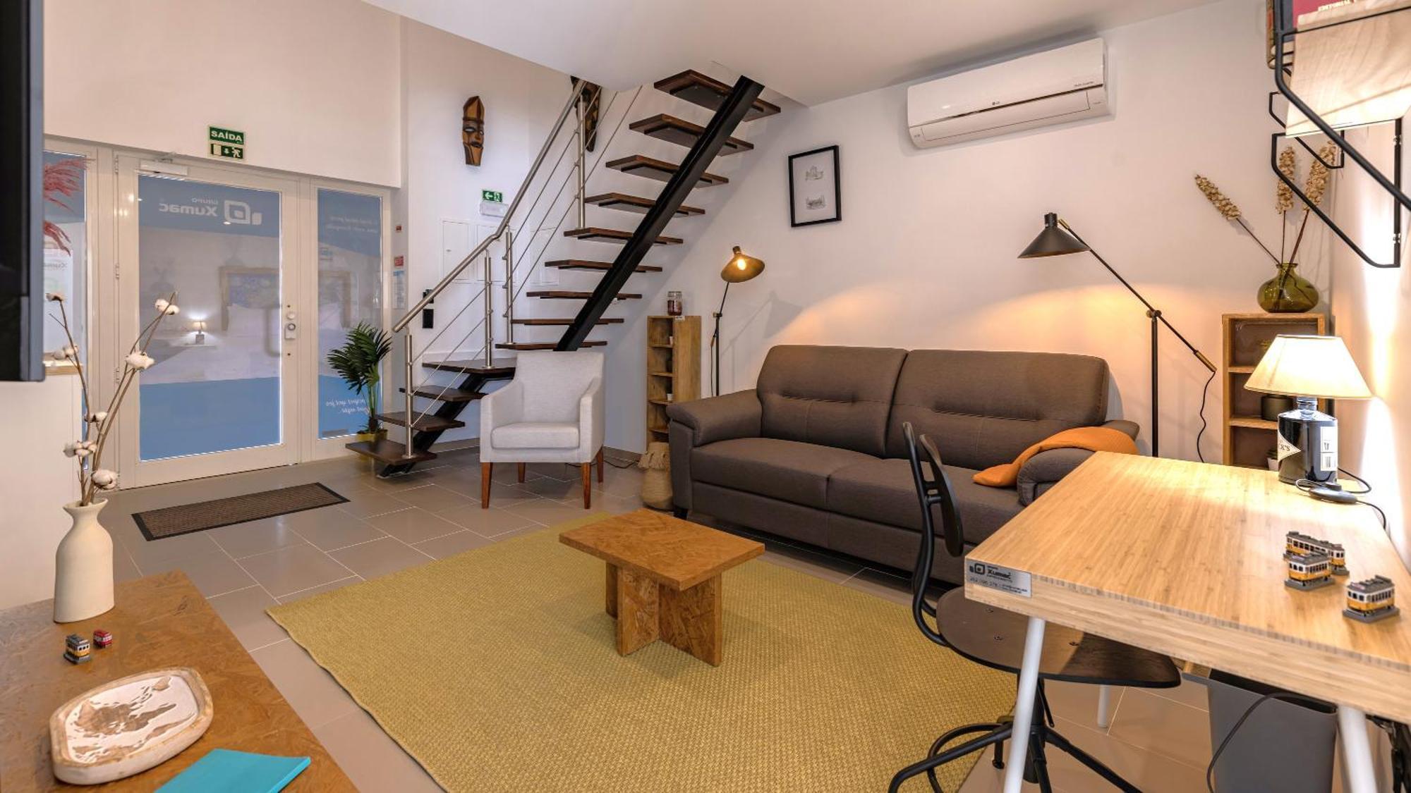 Amazing 3bdr Duplex In By Lovelystay