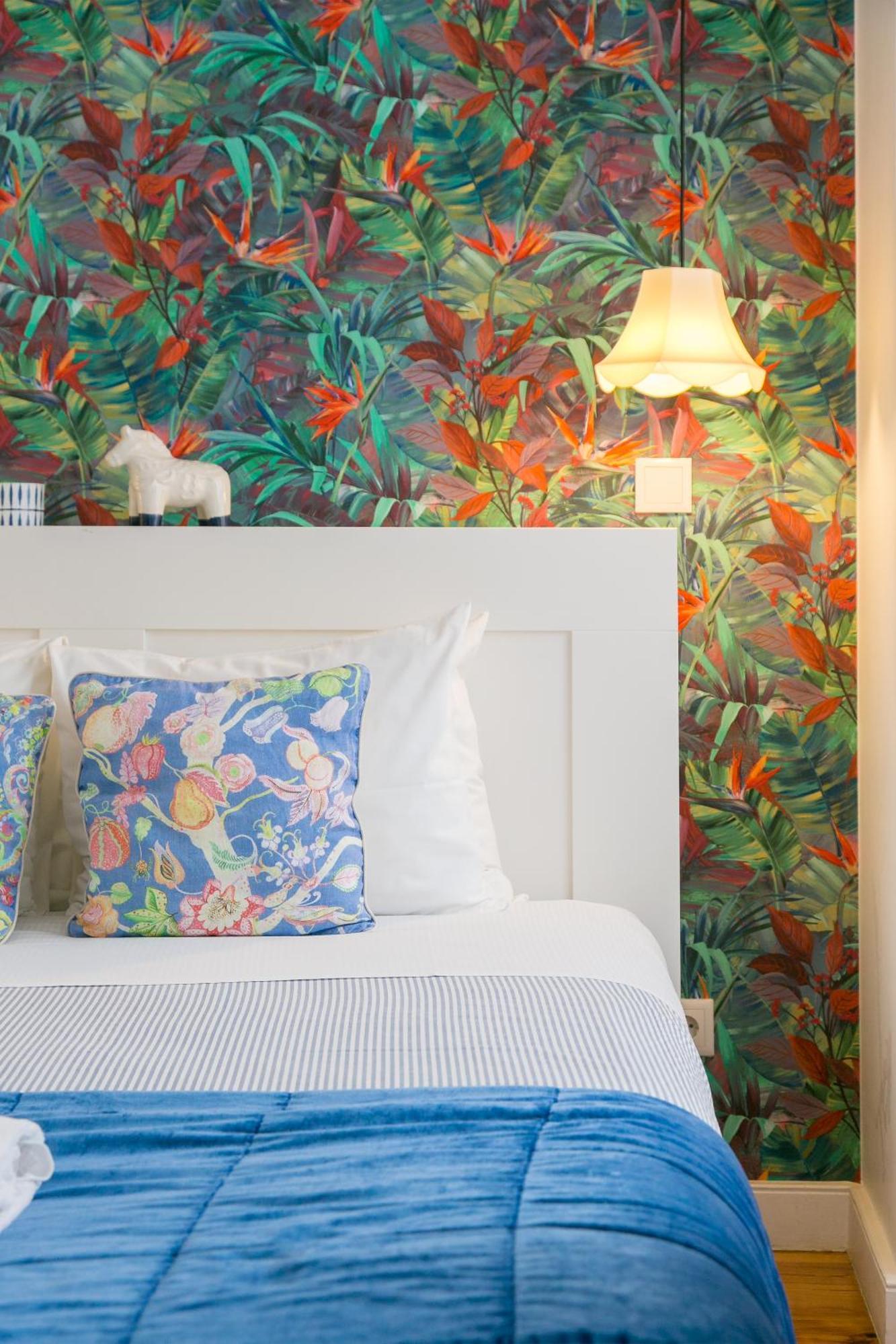 Principe Real Beautiful 3 Bedroom Flat * Lisbon