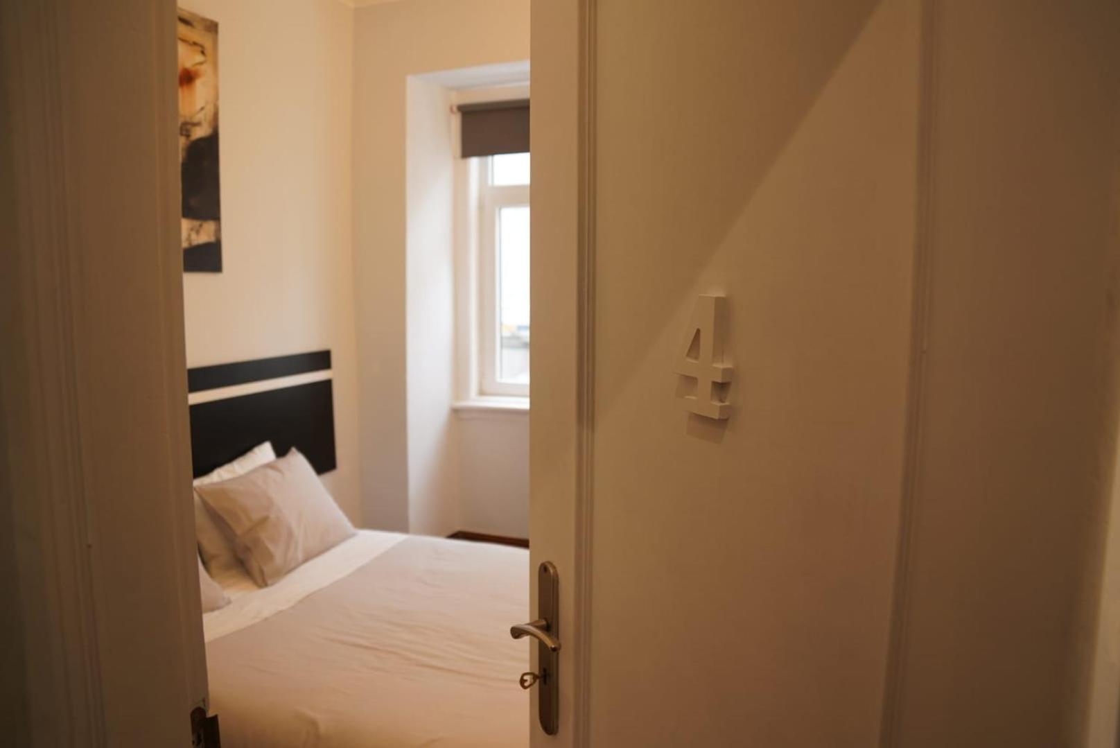 Bisengototo Homestay Lisbon