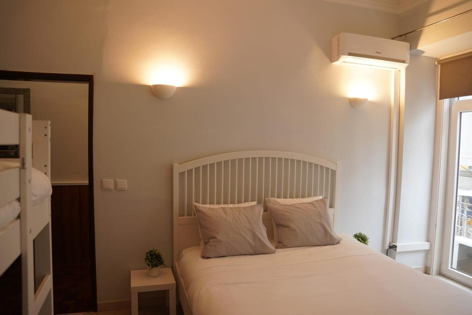 Bisengototo Homestay *