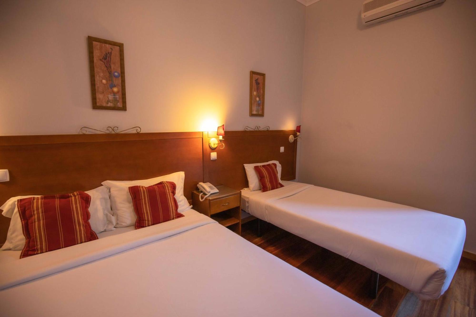 Grande Pensao Residencial Alcobia Hotel