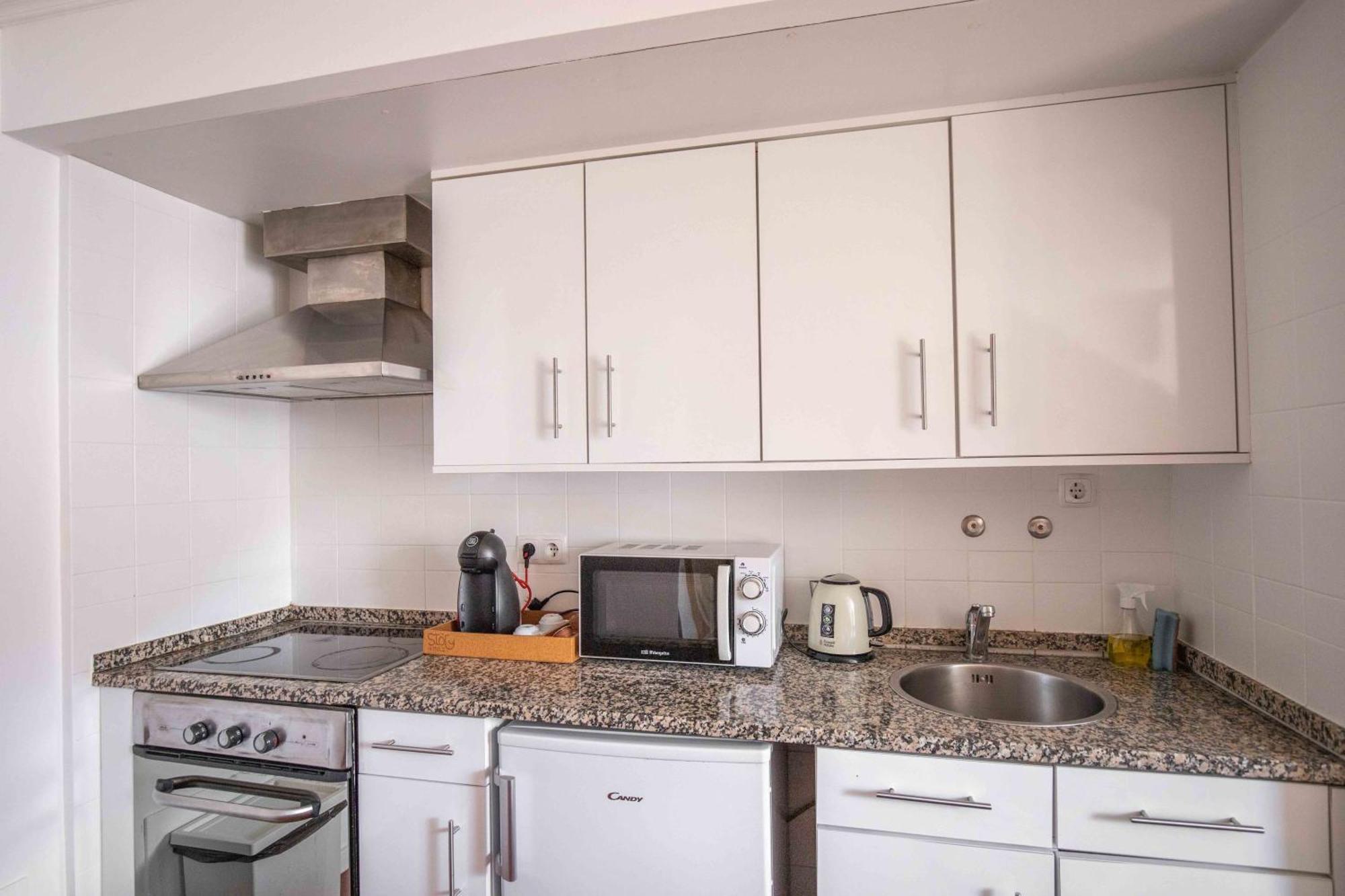 Grande Pensao Residencial Alcobia *
