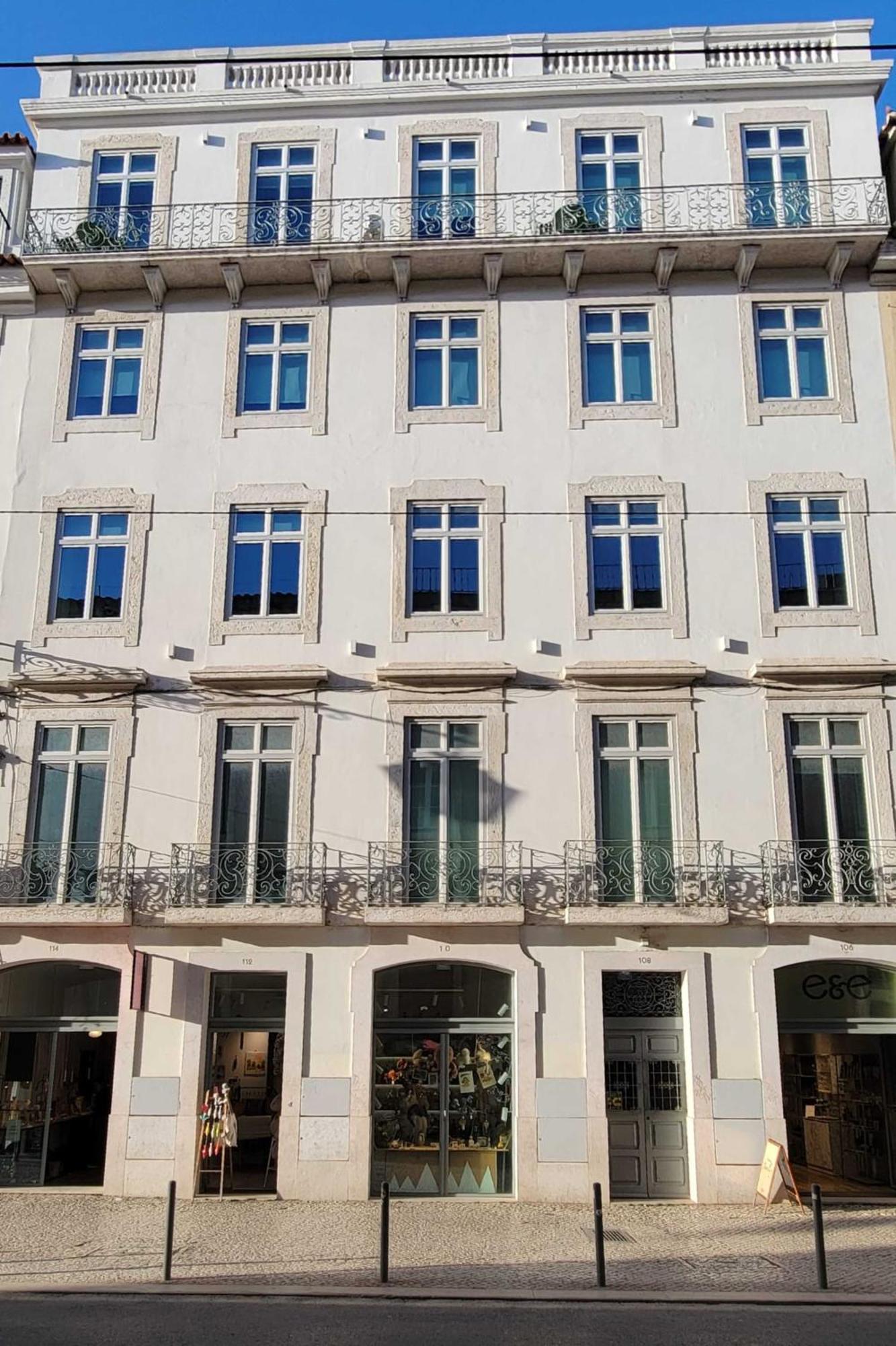 Apartment Arsenal 108, Design - New Light Downtown Chiado And River Lissabon