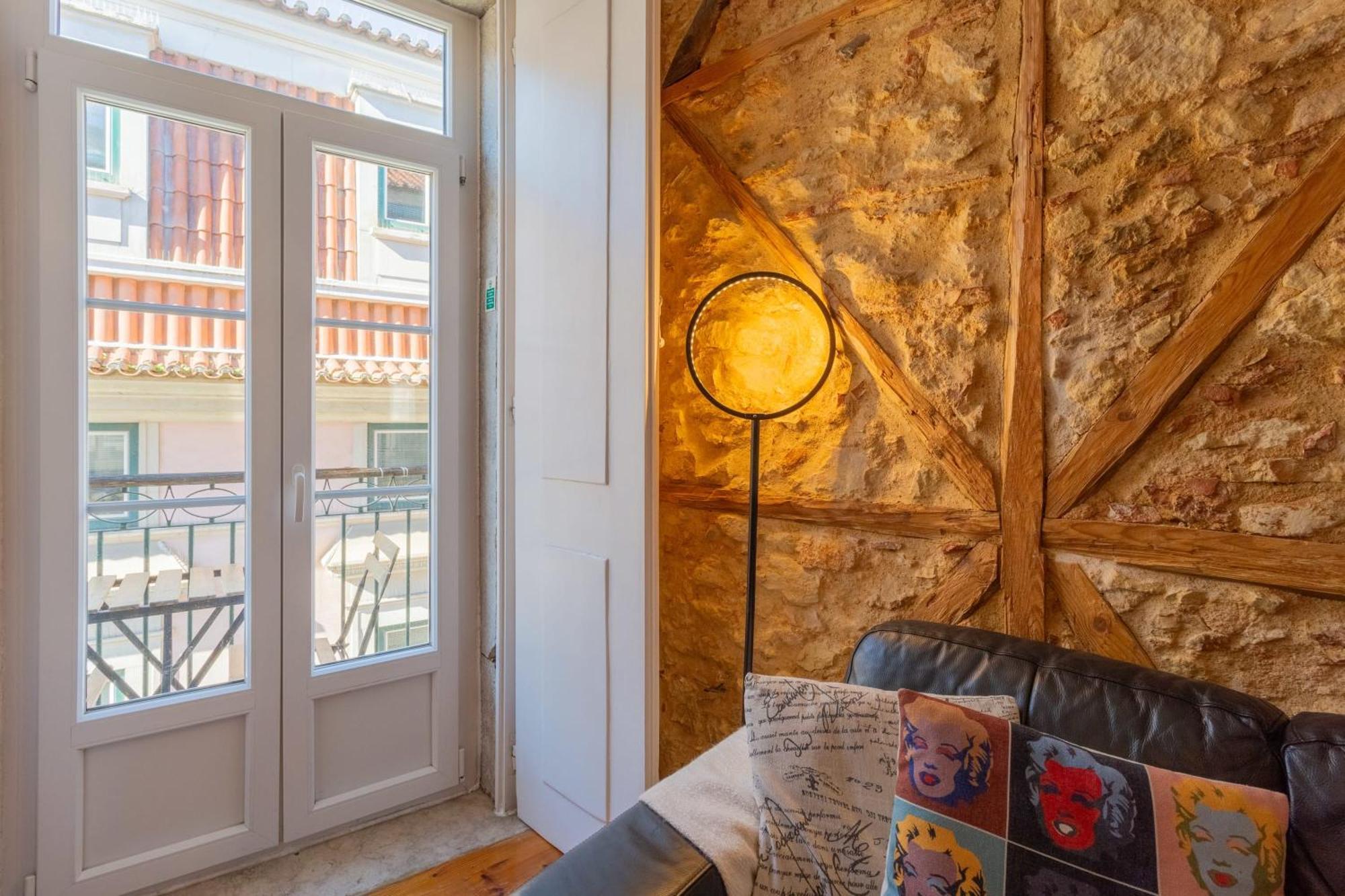 Old Town Chiado Balcony Aircon By Ld Appartement