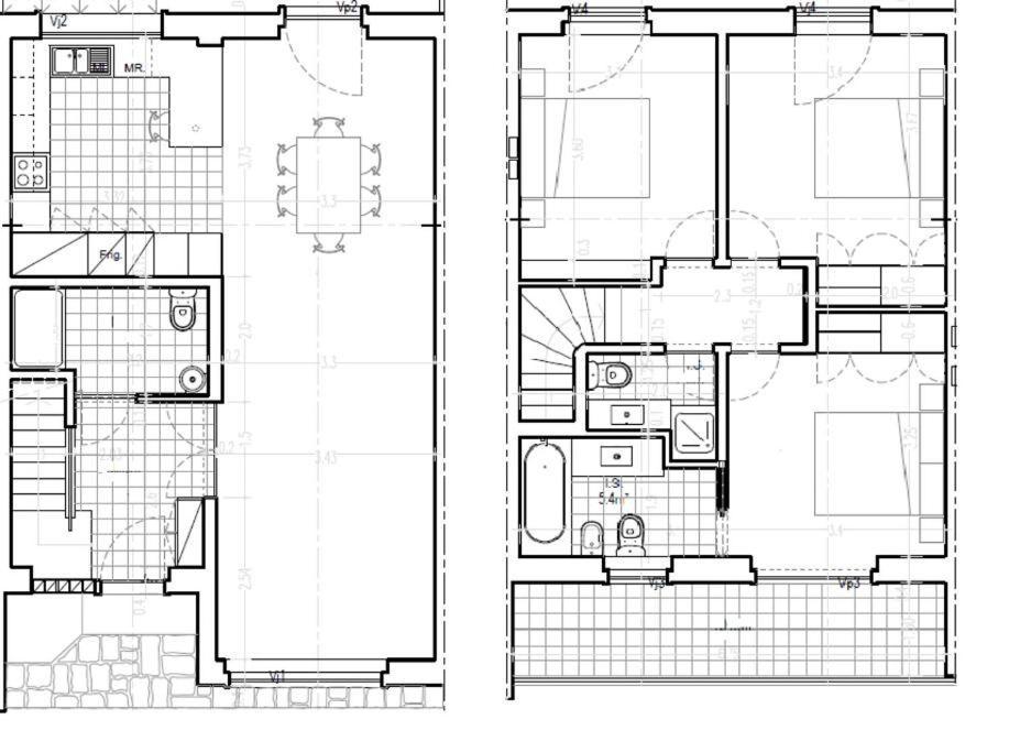 Apartment Augusto - A Family House With Pool In The Heart Of