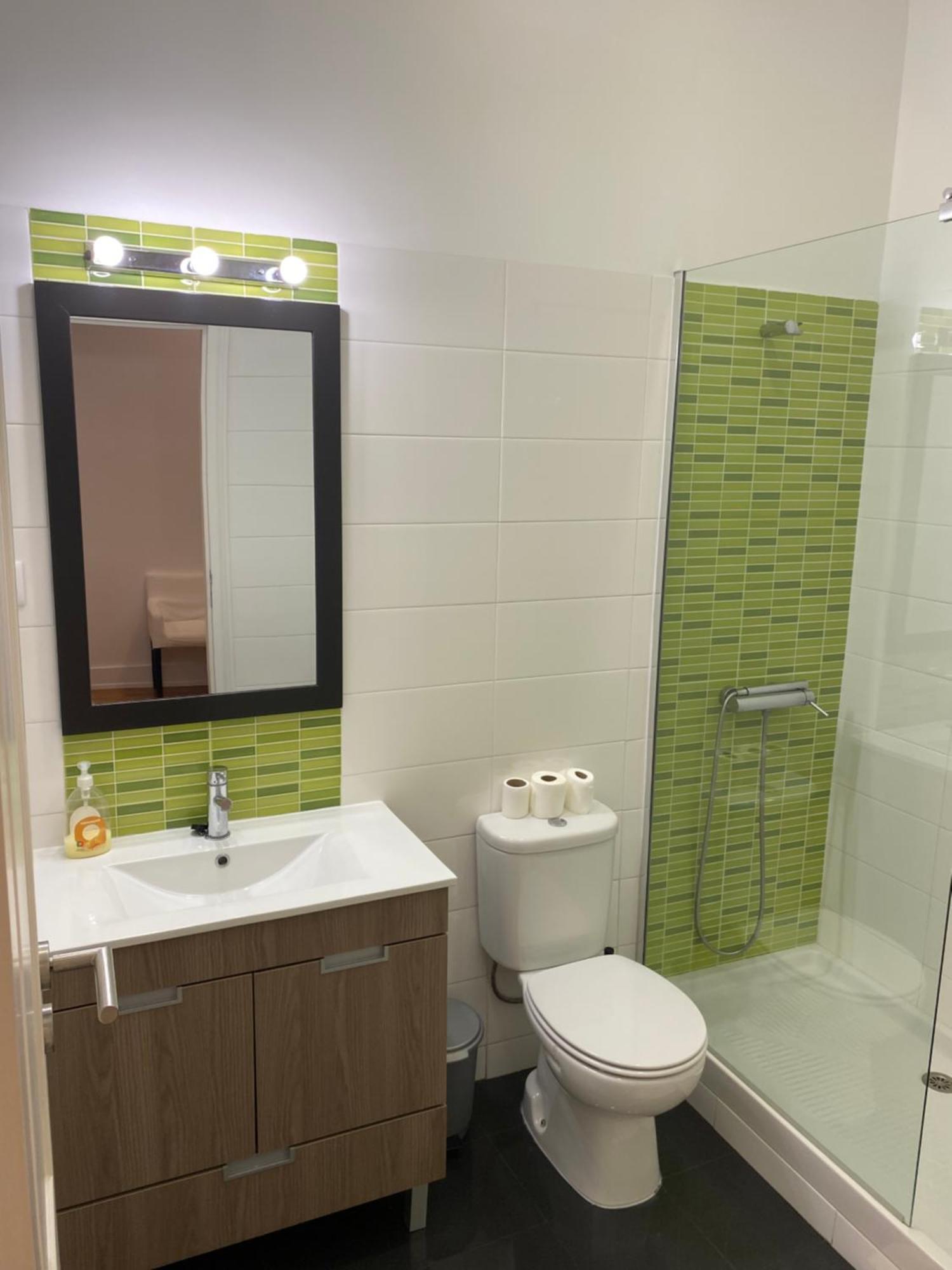 Homestay Arroios - Fourth Floor Lisbon