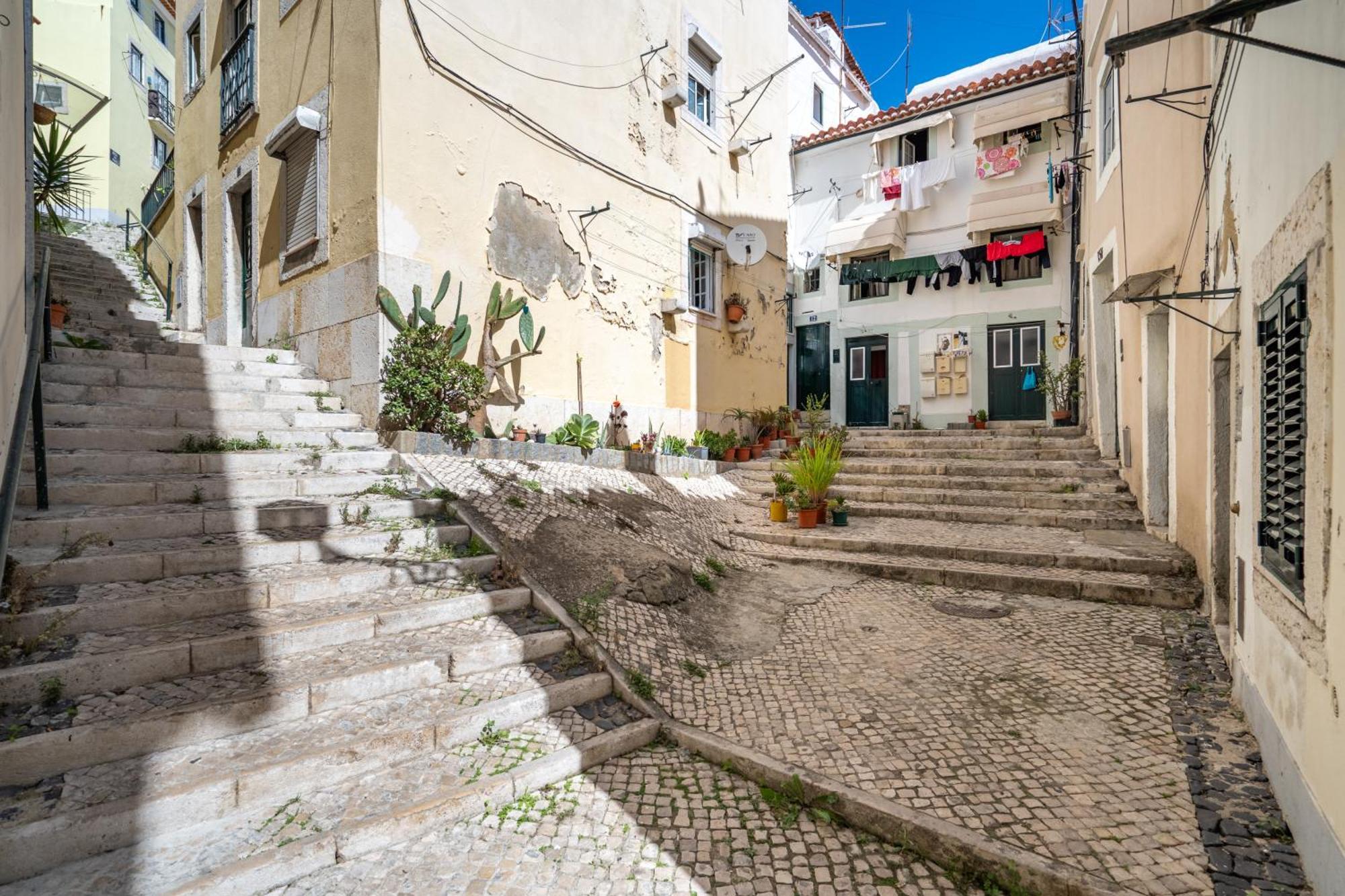 In The Heart Of Alfama! Super Central!
