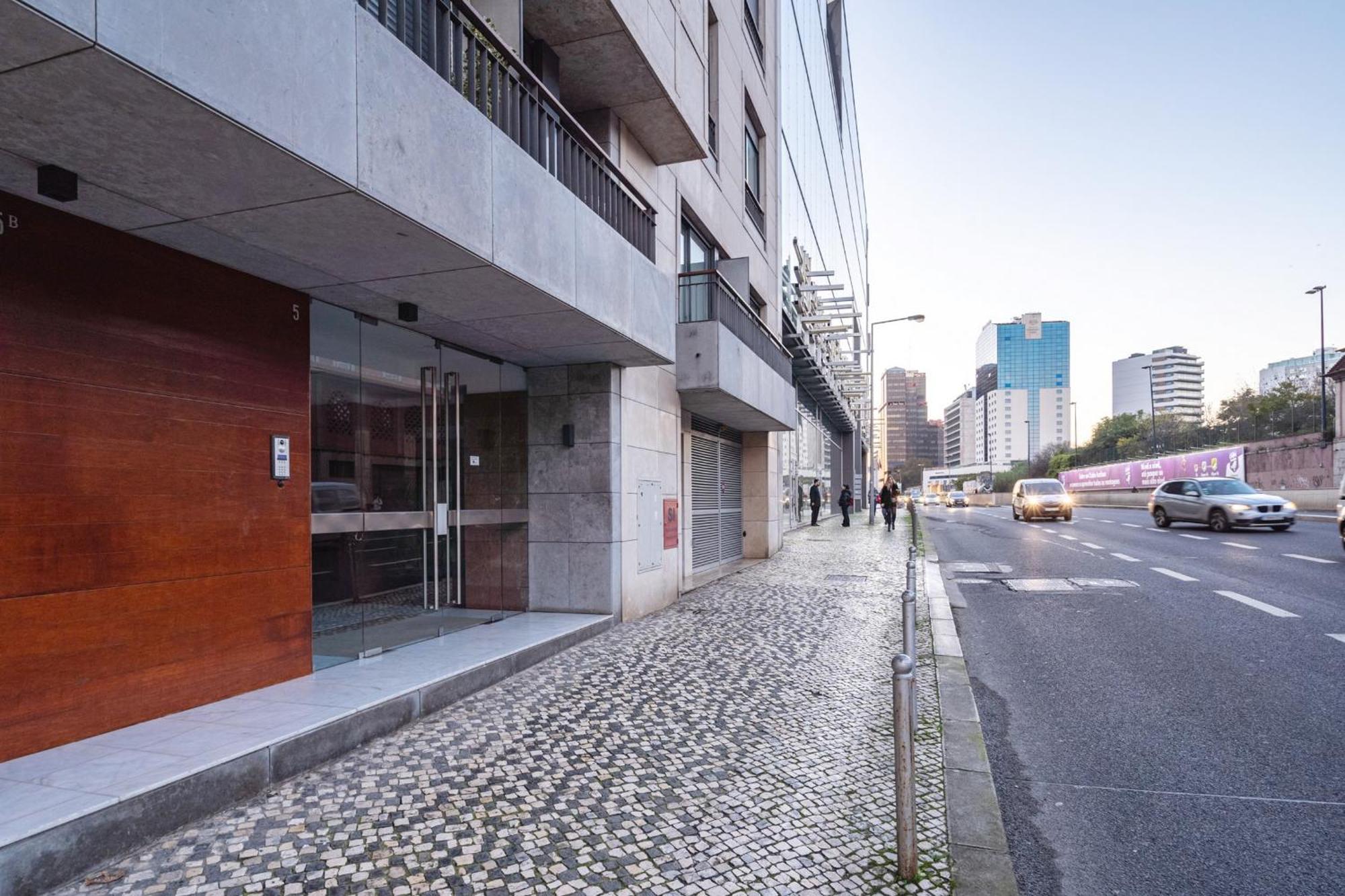 Akicity Amoreiras Moon Appartement