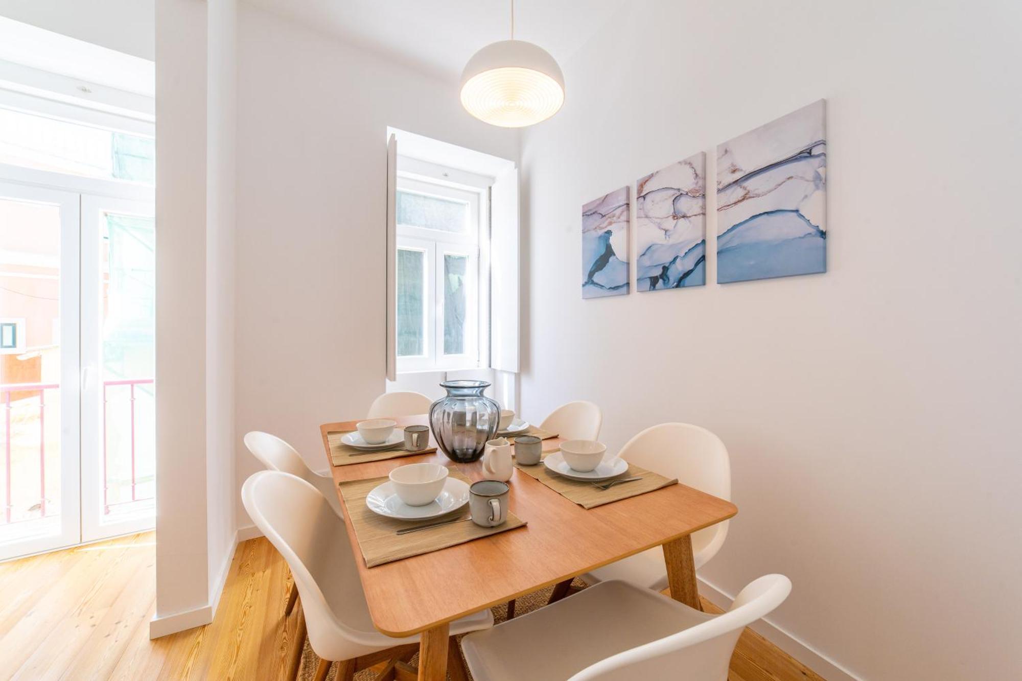 Amaro Ii - Sleek 2 Bedroom In Alcantara Appartement *