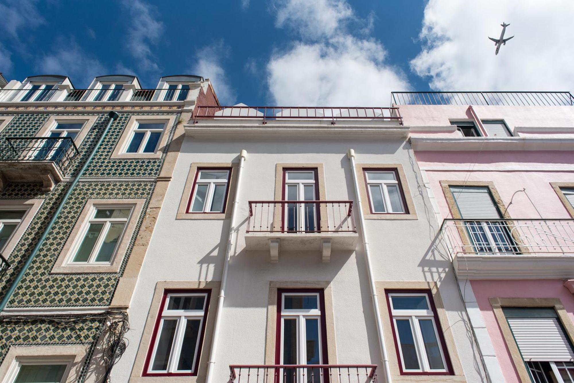 Amaro Ii - Sleek 2 Bedroom In Alcantara Appartement *