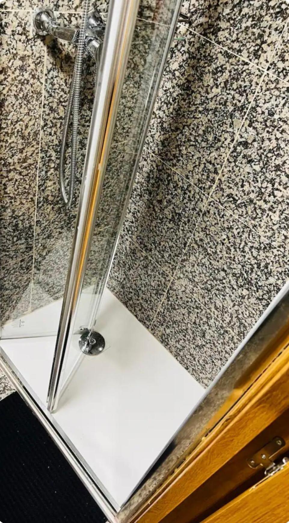 Quarto em Acomodações Particulares Alfama - *