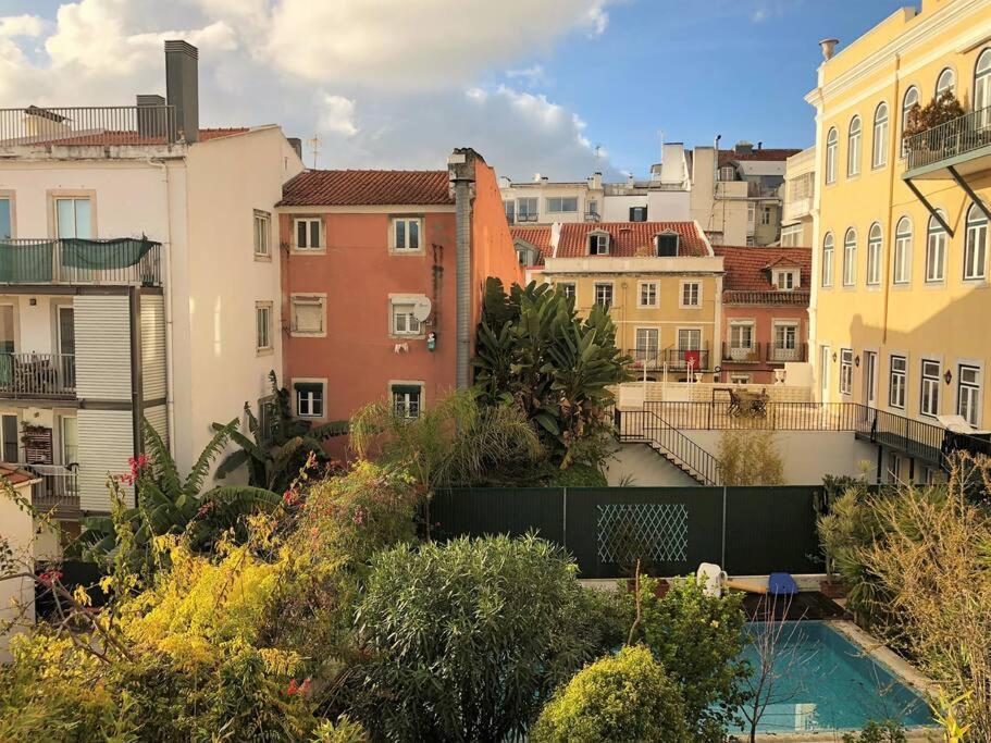 Sm3 Now With New Ac Rootop Terrace Bright And Cozy Pr Real Br Alto * Lissabon