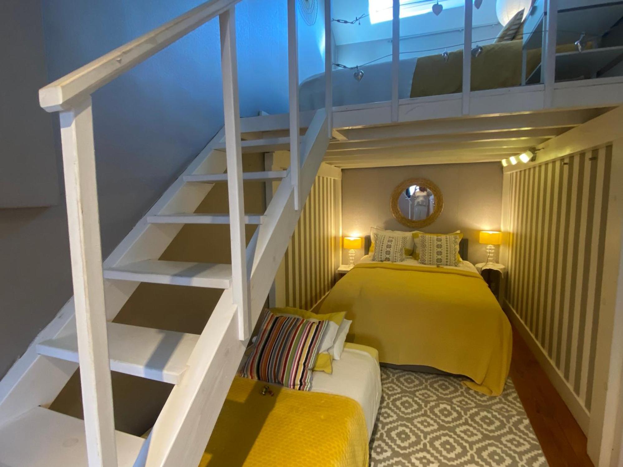 With Mezzanine Rua Da Moeda Apartment Lissabon