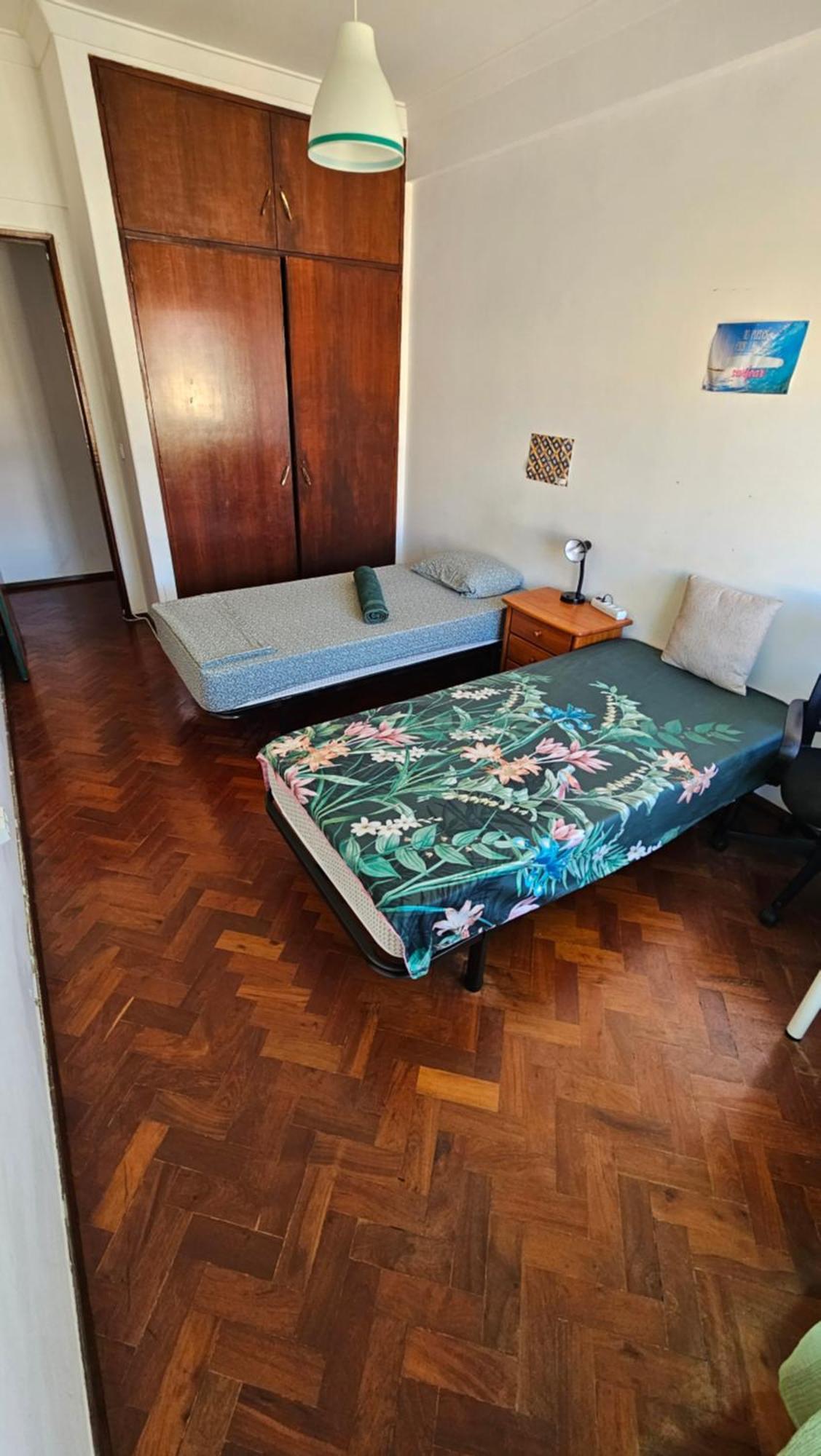 Single Or Double With Balcony Close To Alameda Metro! Lisbon