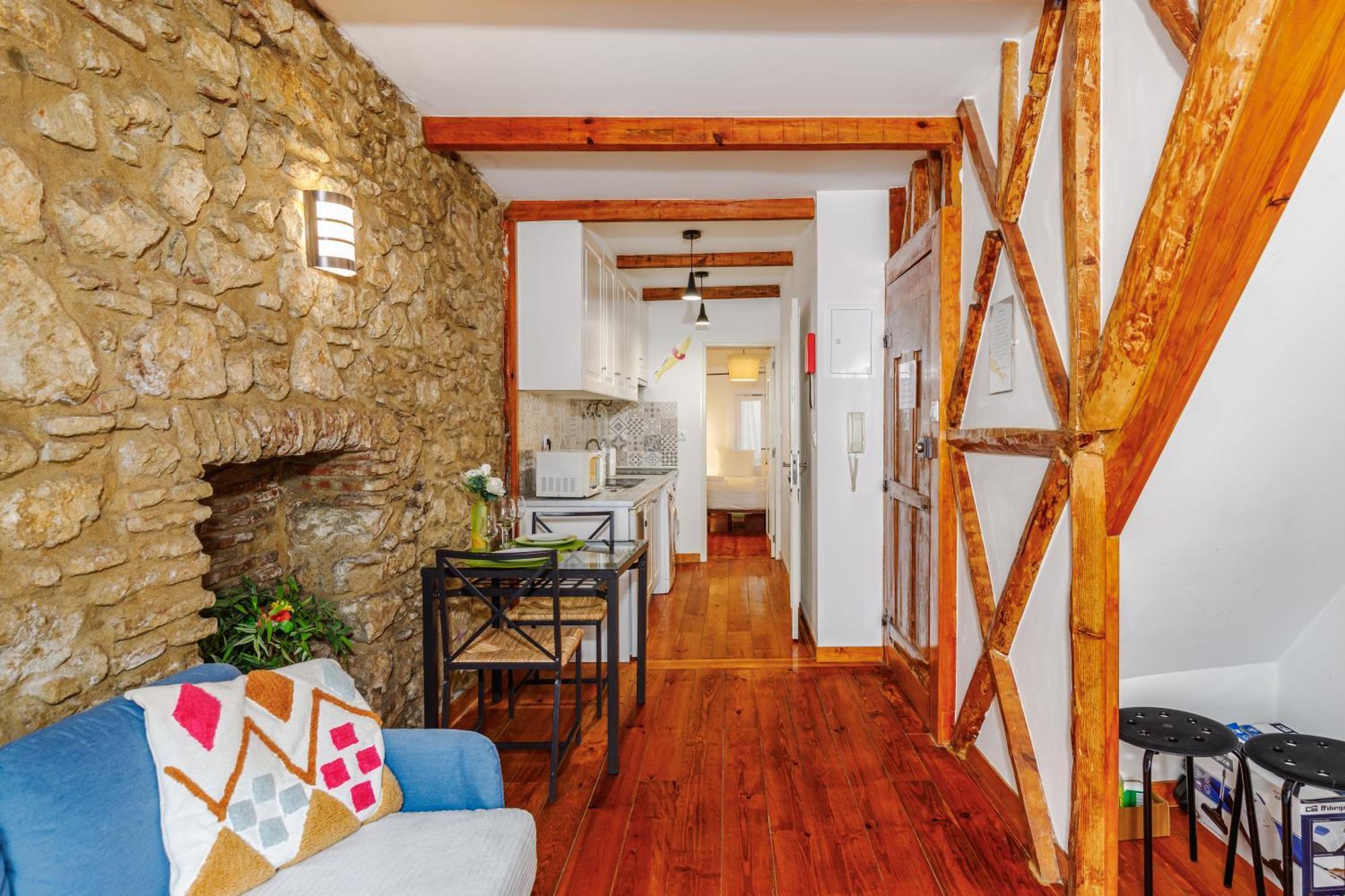 Apartment Sublime Apt Medieval Alfama *