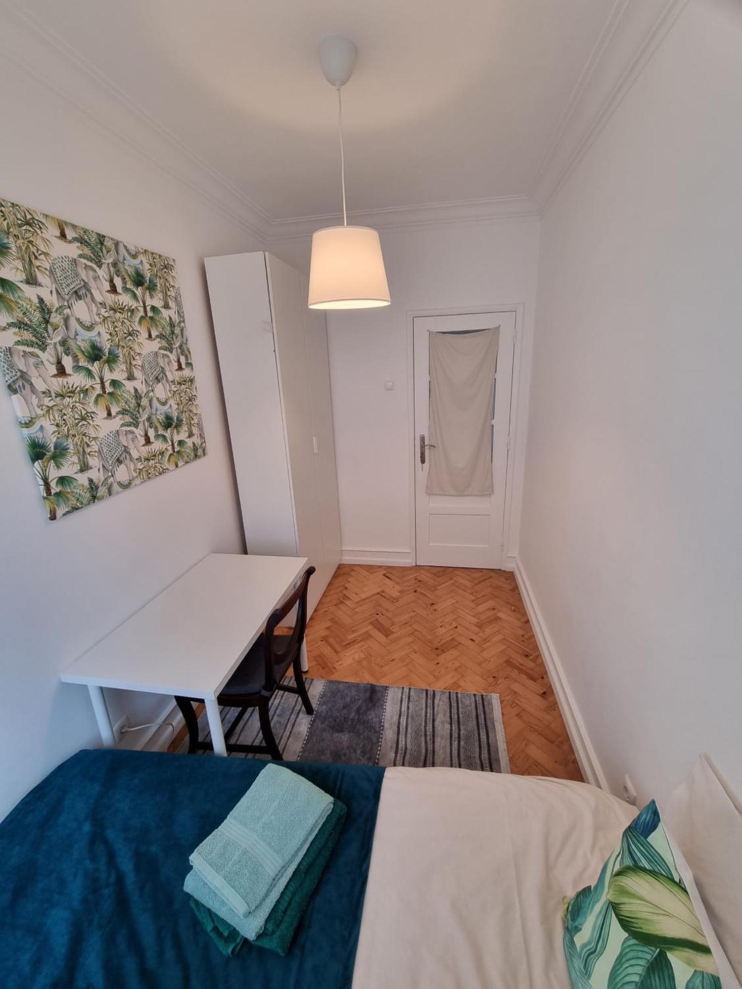 Coliving In Center Long-term *
