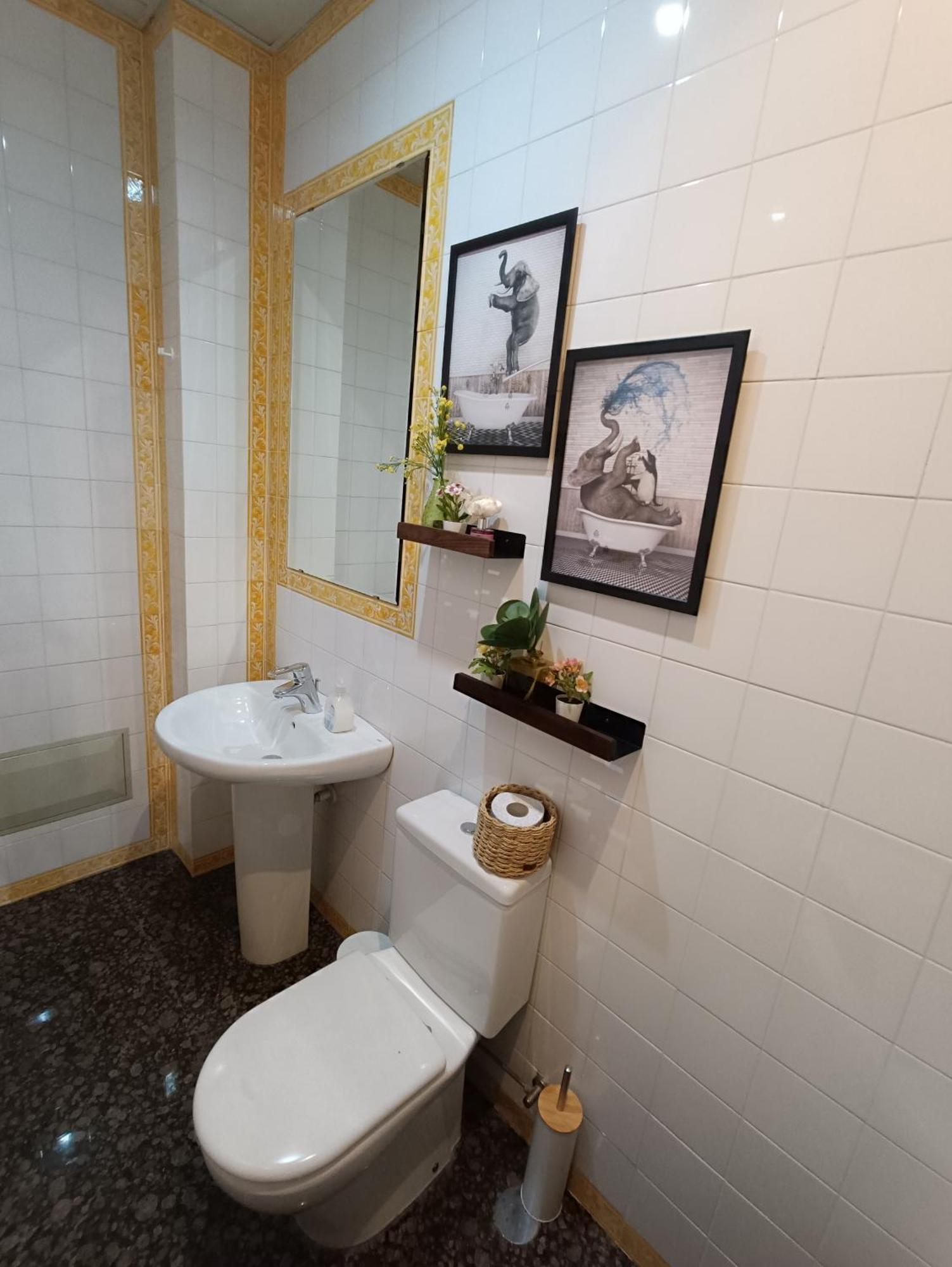 In Centre Of Appartement
