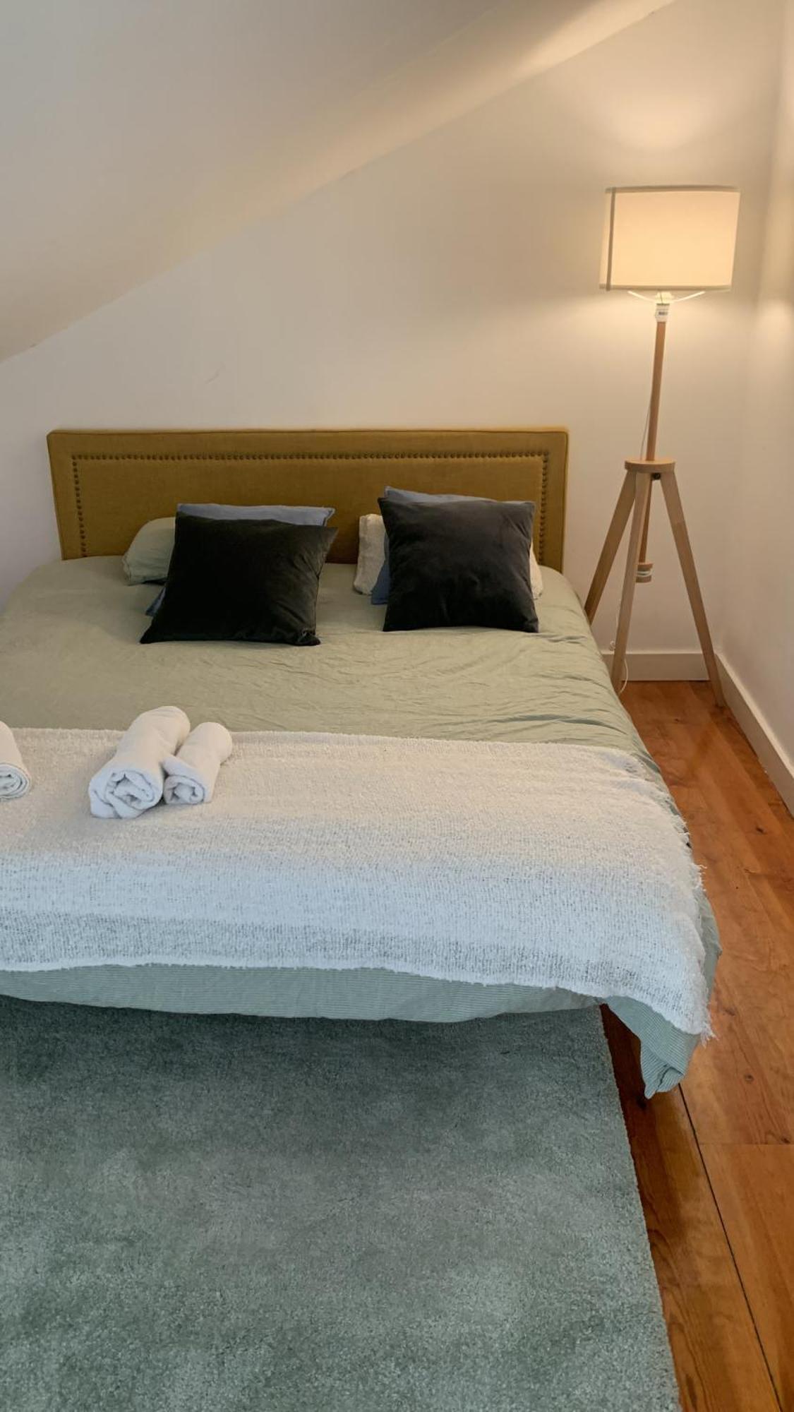 Quarto em Acomodações Particulares No Chiado *