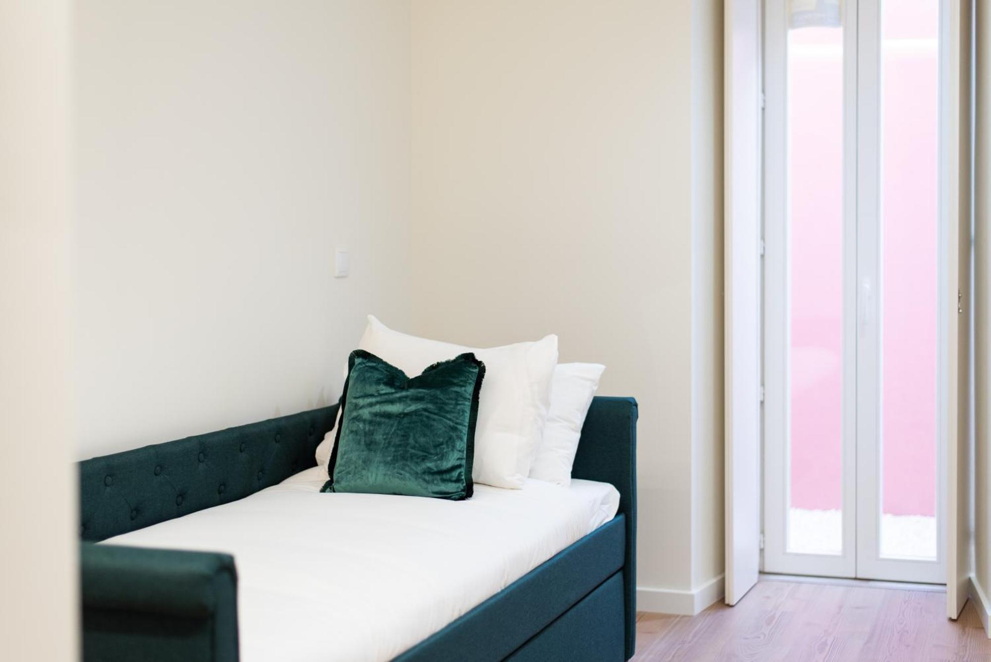 Pardal 15 - Boutique 2 Bed With Free Parking Nearby Appartement