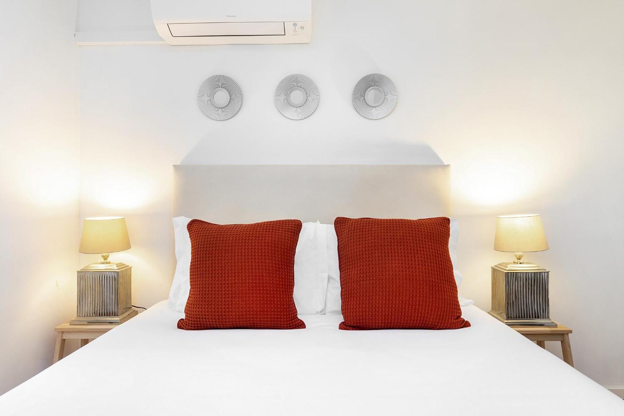 Whome Serenity: Entrecampos Terrace Haven Lisboa