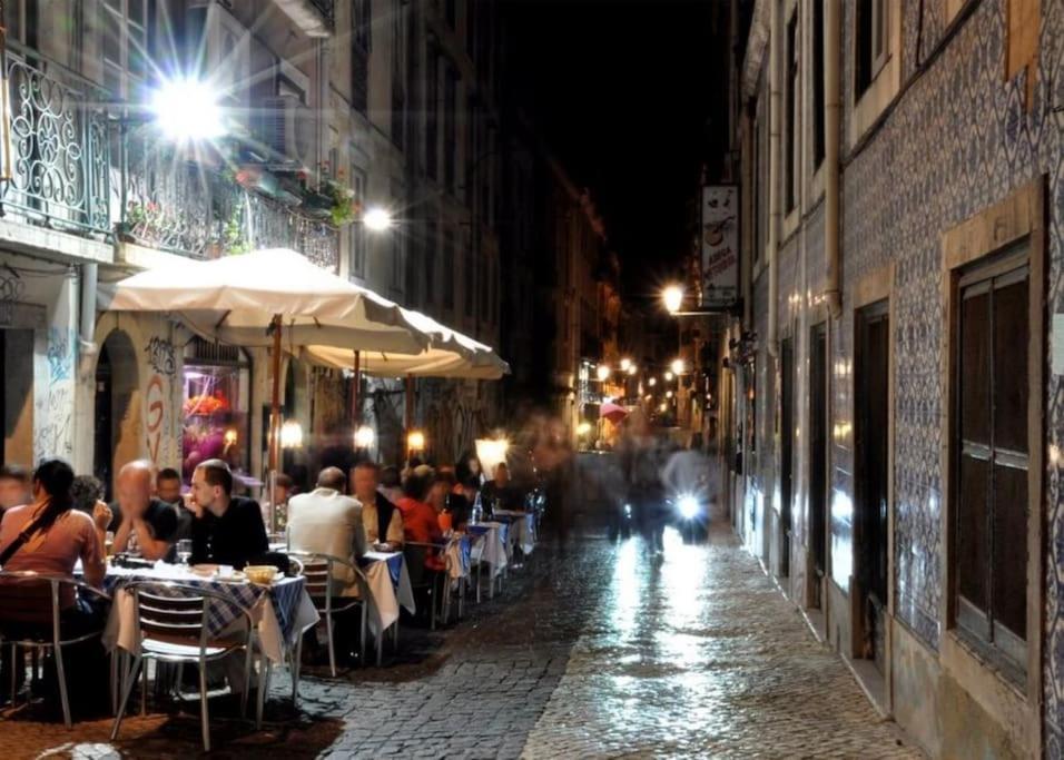 Appartement Sj1d+e Heart Of Baixa New A/c Spacious 2 Apts 5br2ba Lisboa