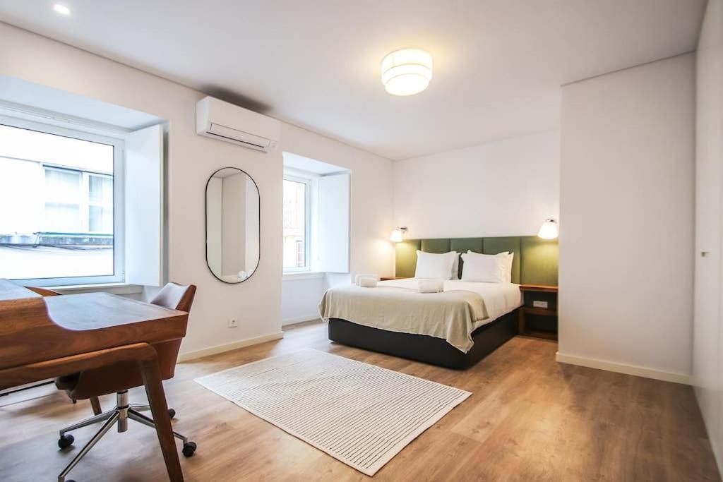 Apartment Outstanding Liberdade Spacious 2 Bedroom W Ac