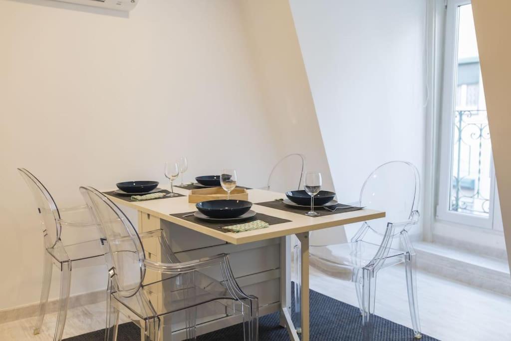 Duplex In Principe Real Apartment Lisbon