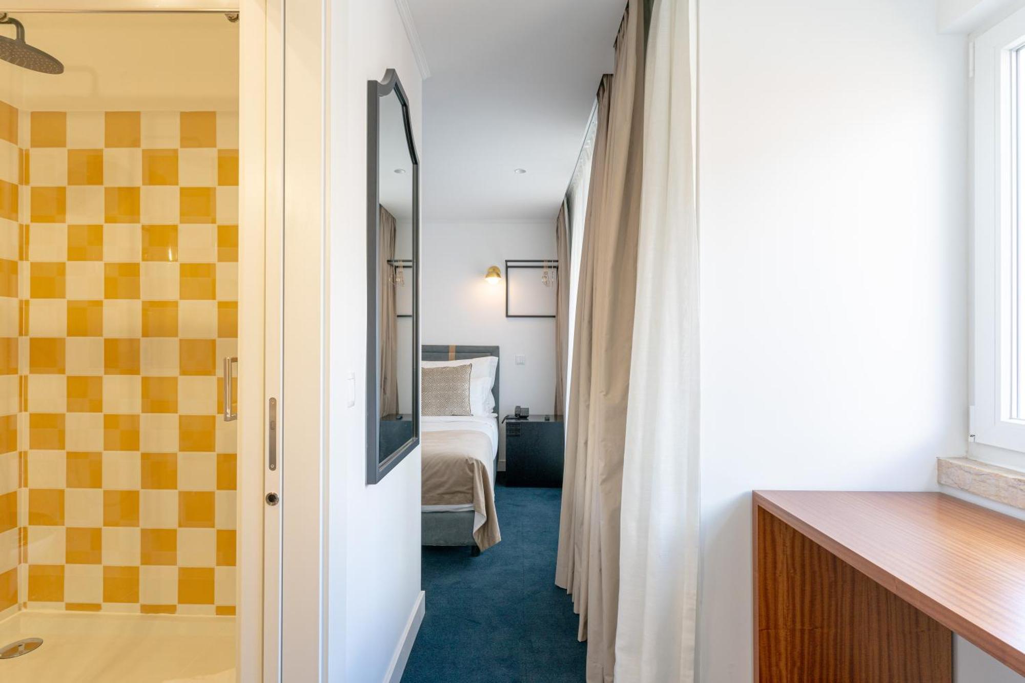 Westlight Madalena Hotel 4*