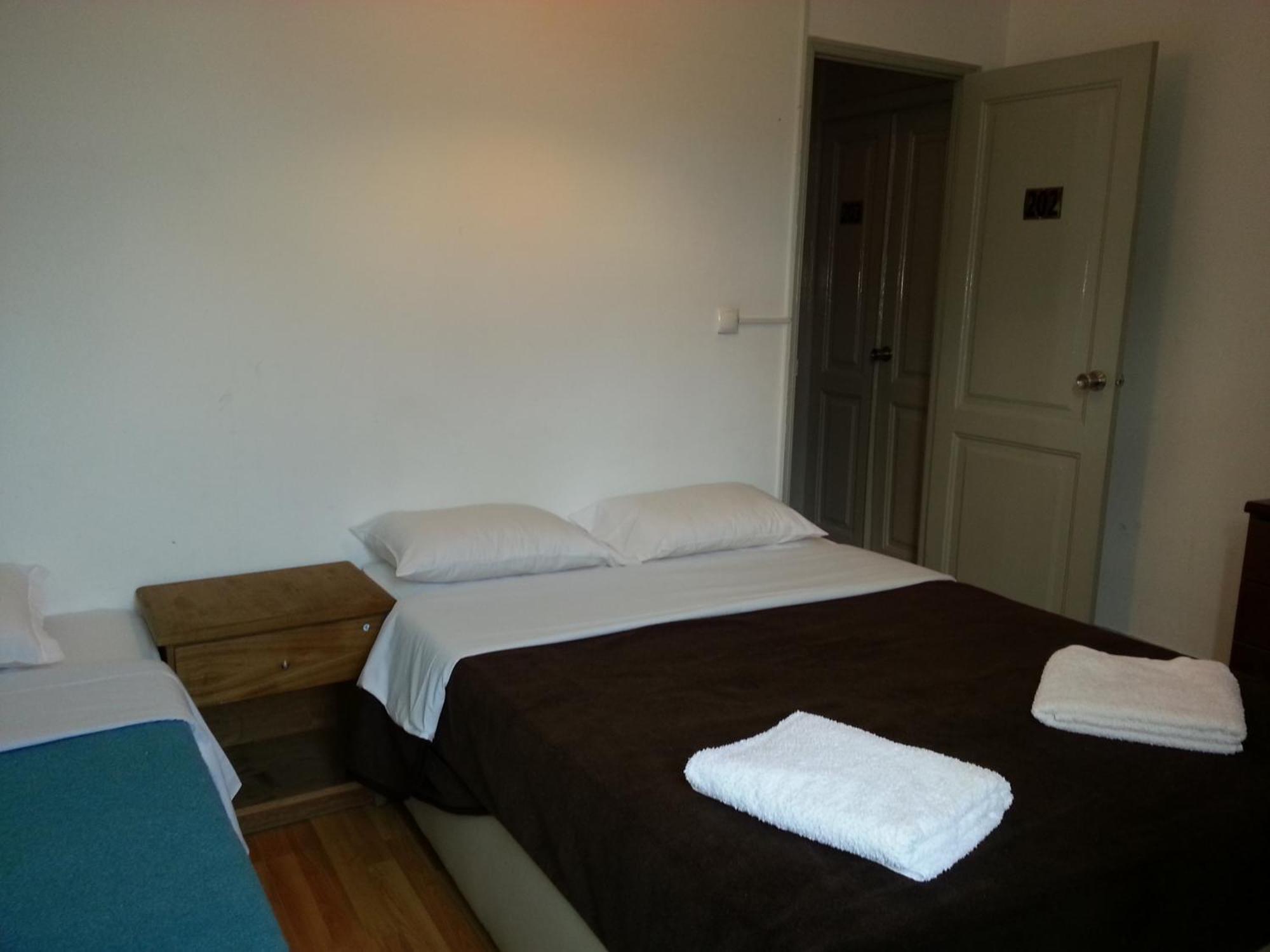 Casa de hóspedes Centre Anjos 4*