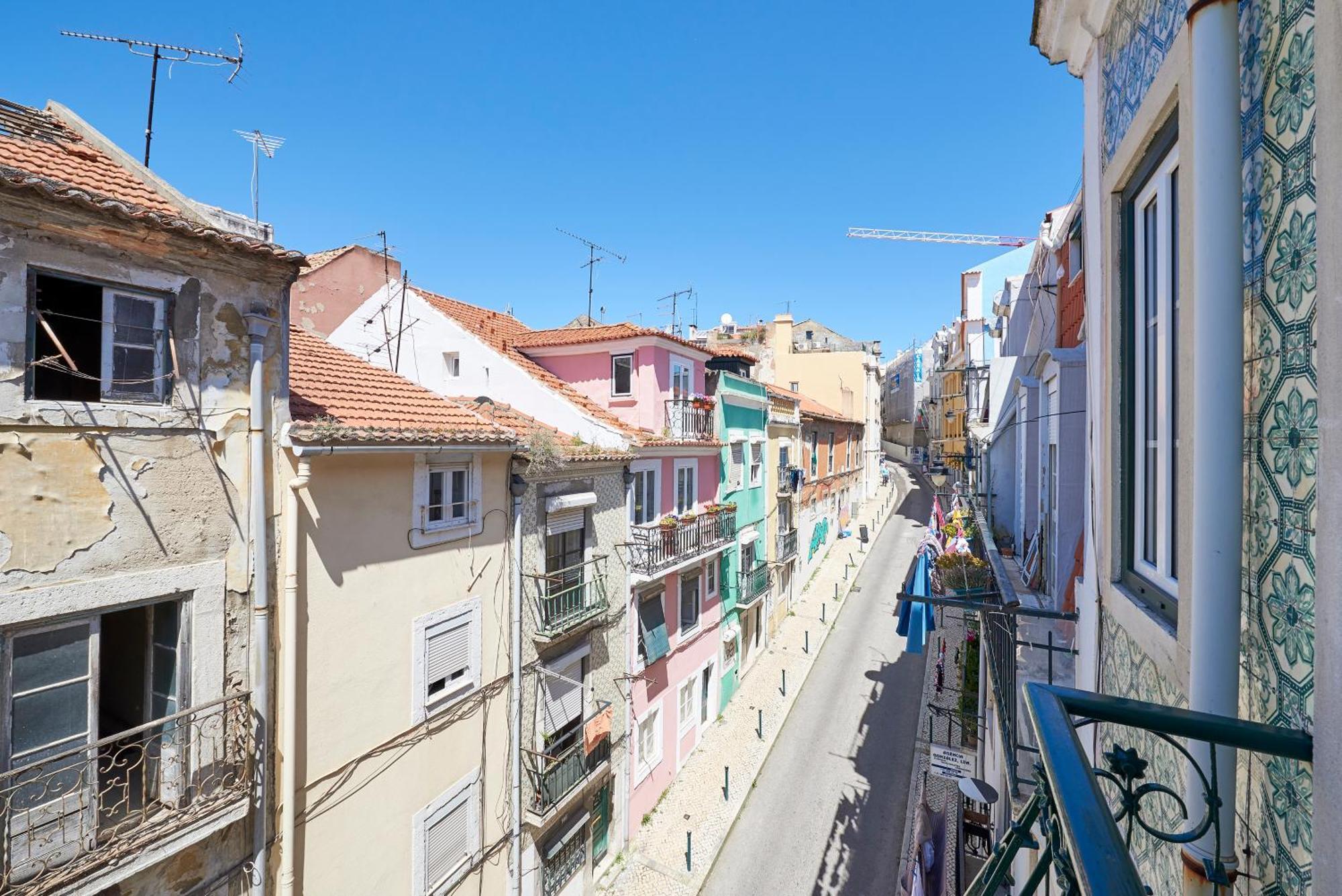 Apartment Elegant Santana Lisbon