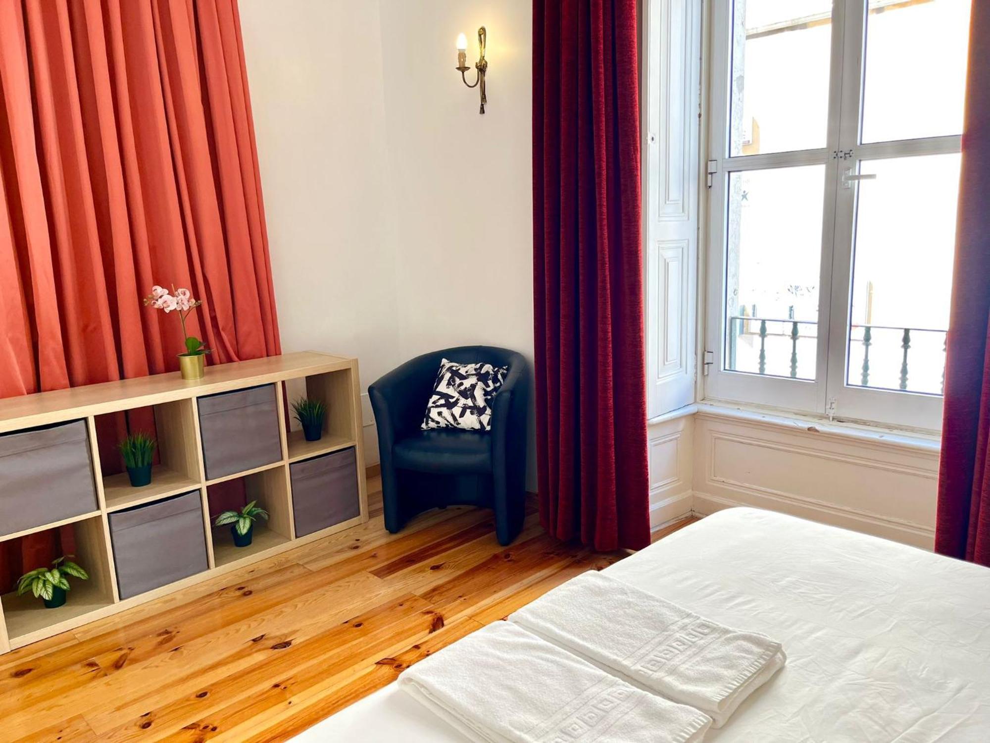 3 Bedroom, 2 Bathroom - Palma Lisboa