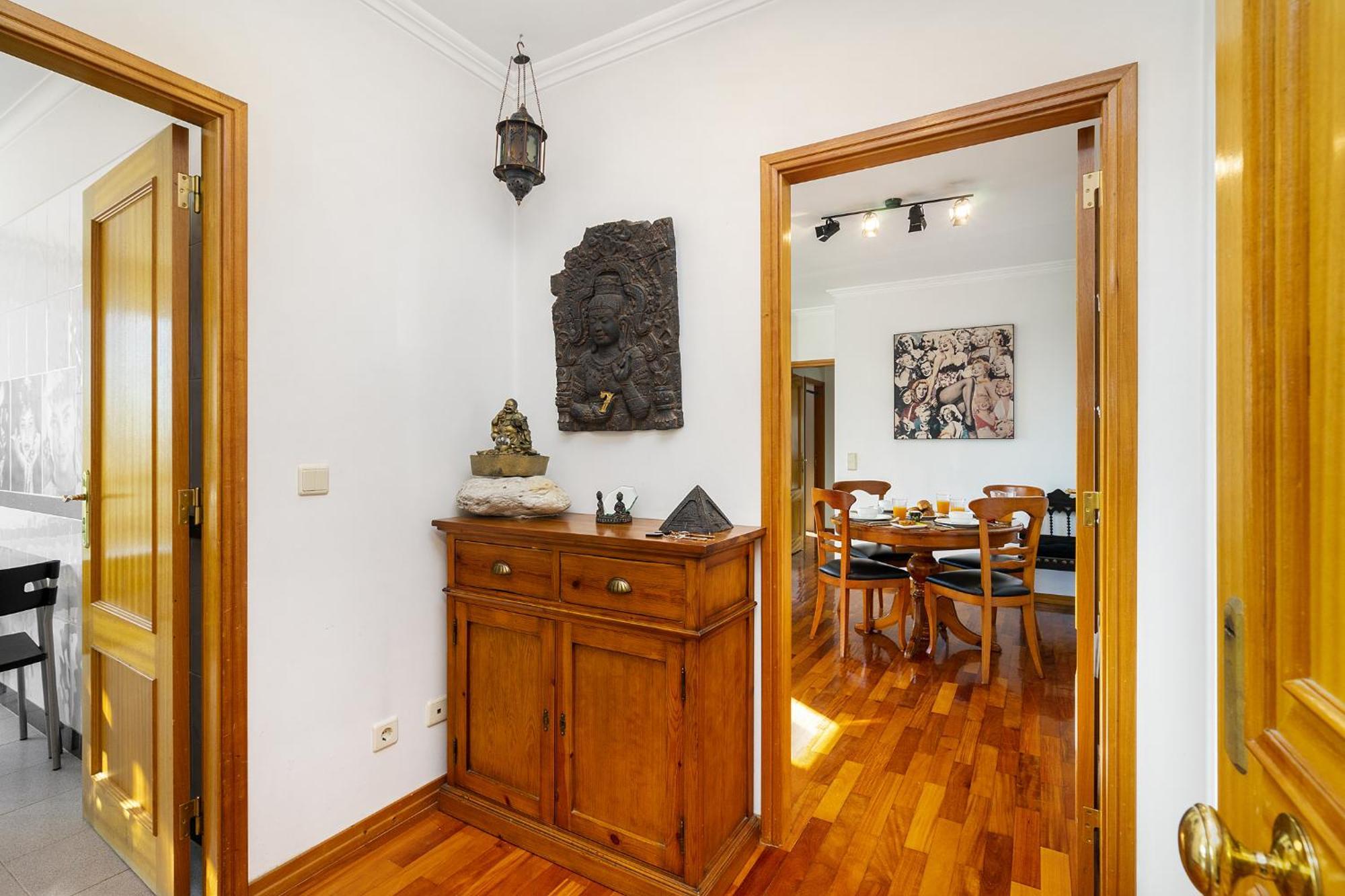 Whome Riverview By Premium