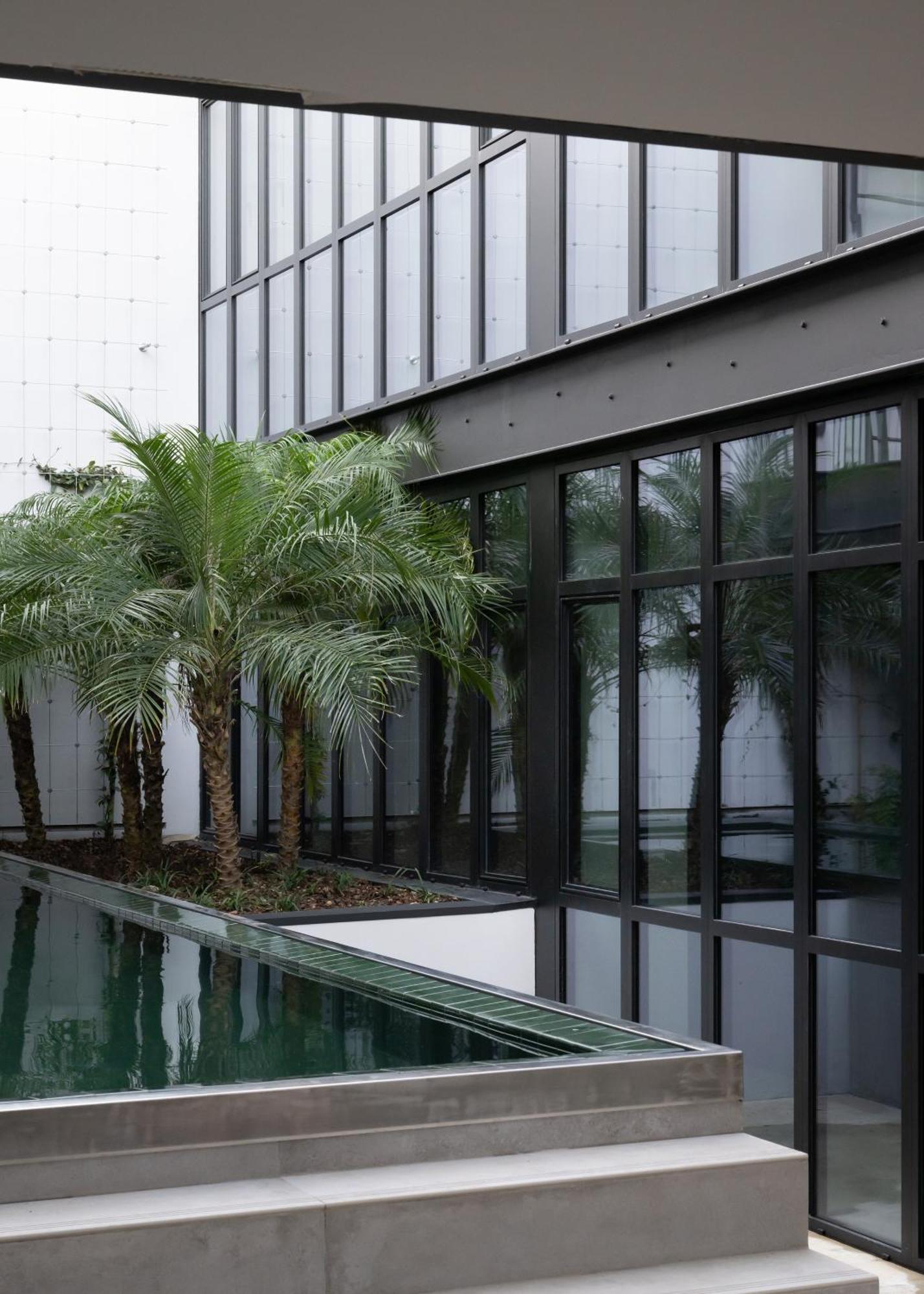 Apartment Five Stars Alcantara Lofts