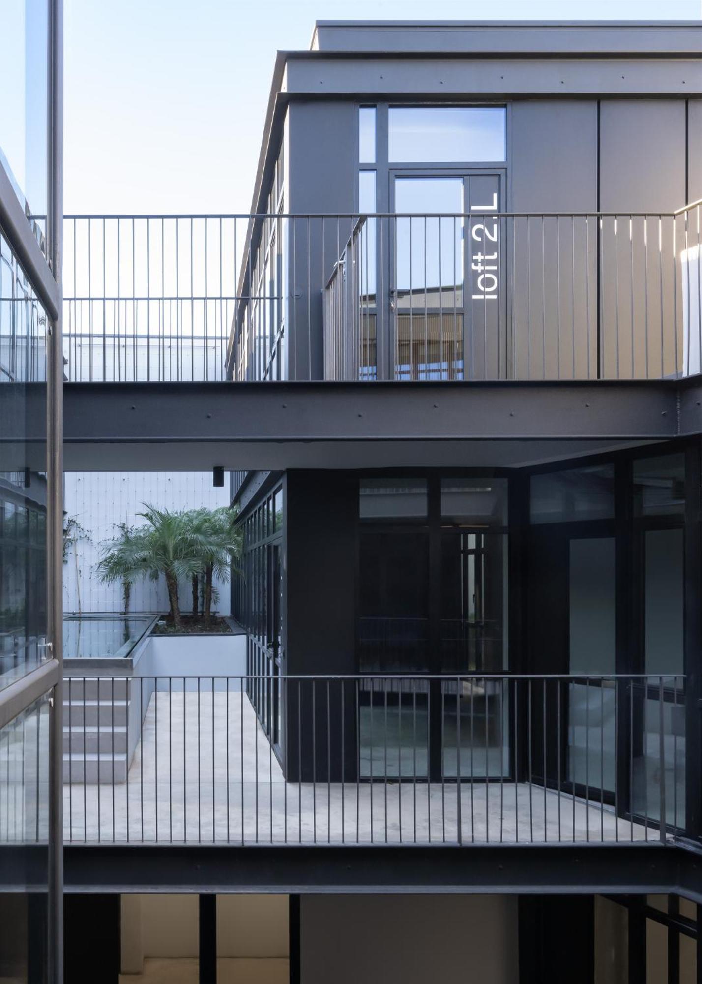 Five Stars Alcantara Lofts Apartment *
