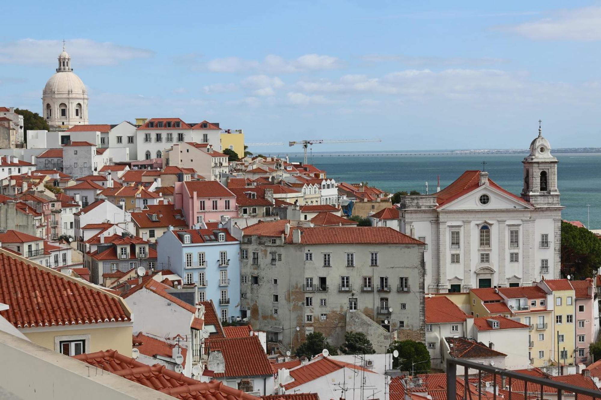 Alfama Valle Apartment *