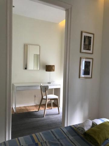 Unique Monsanto View 2 Bedrooms In Campolide Appartement