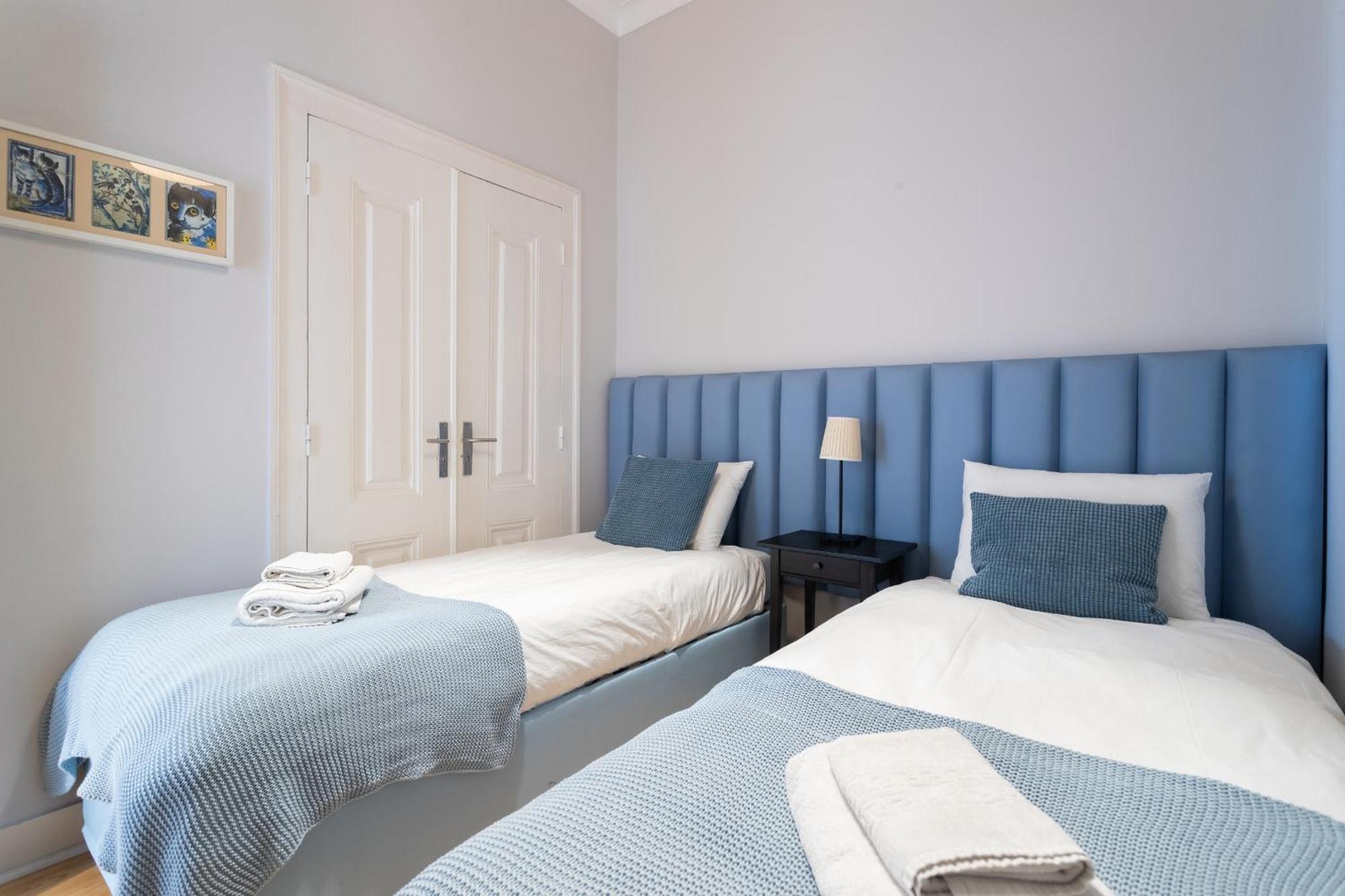 Santa Justa 24 Downtown Apartment *