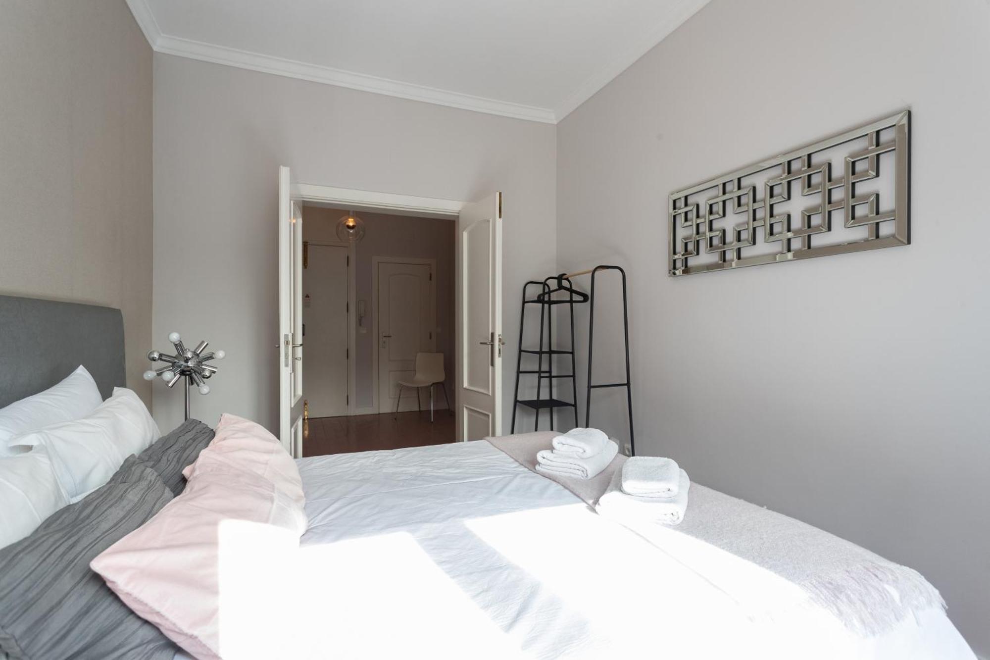 Santa Justa 24 Downtown Apartment Lisbon