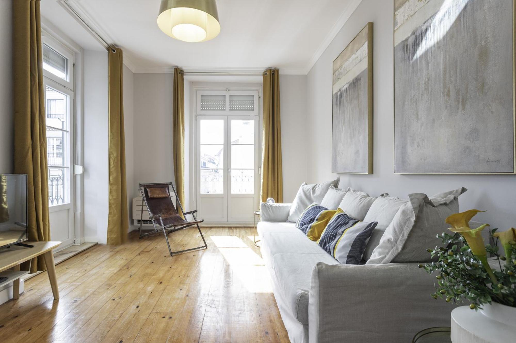 Apartment Santa Justa 24 Downtown Lisbon
