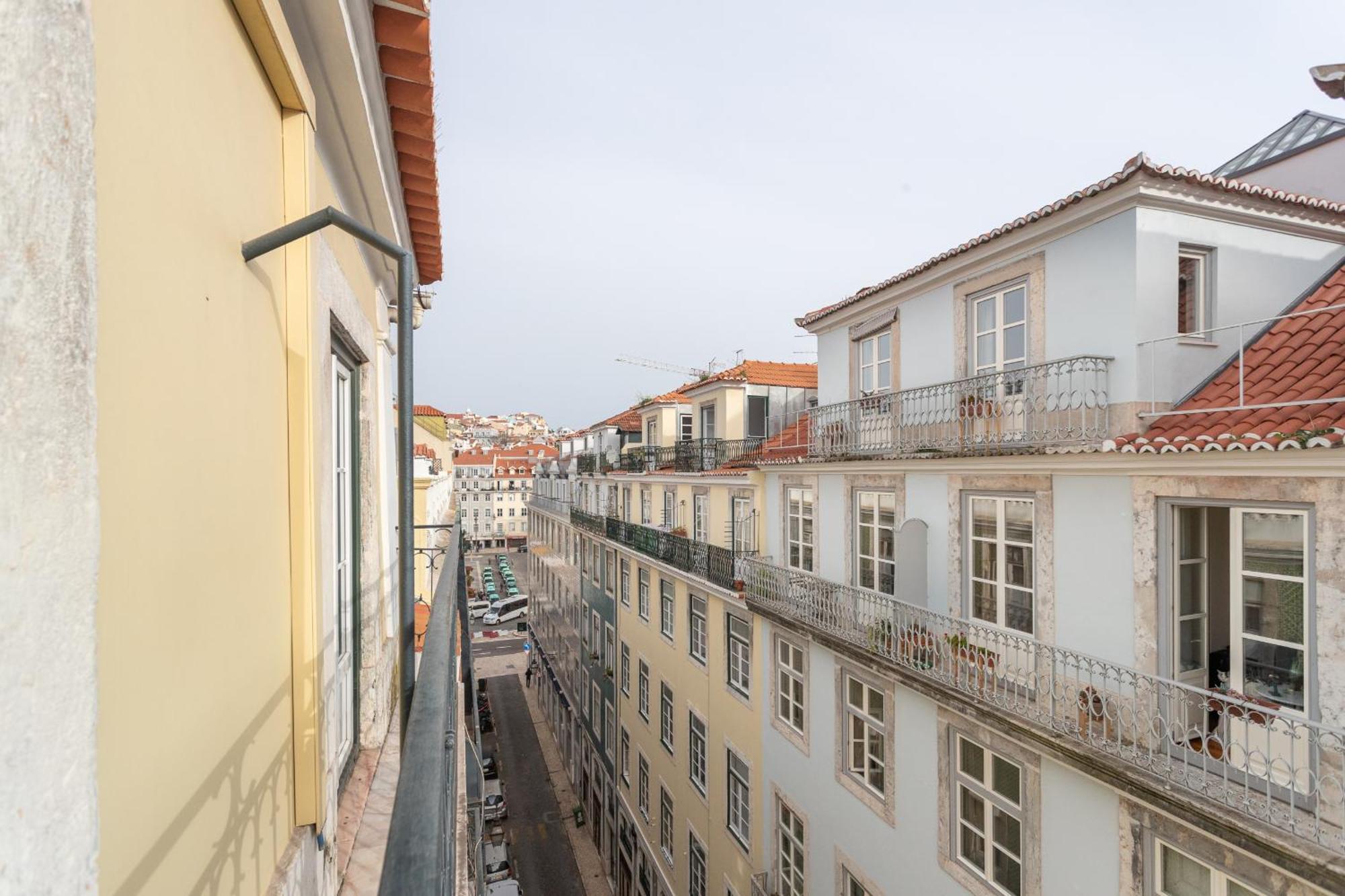 Santa Justa 24 Downtown