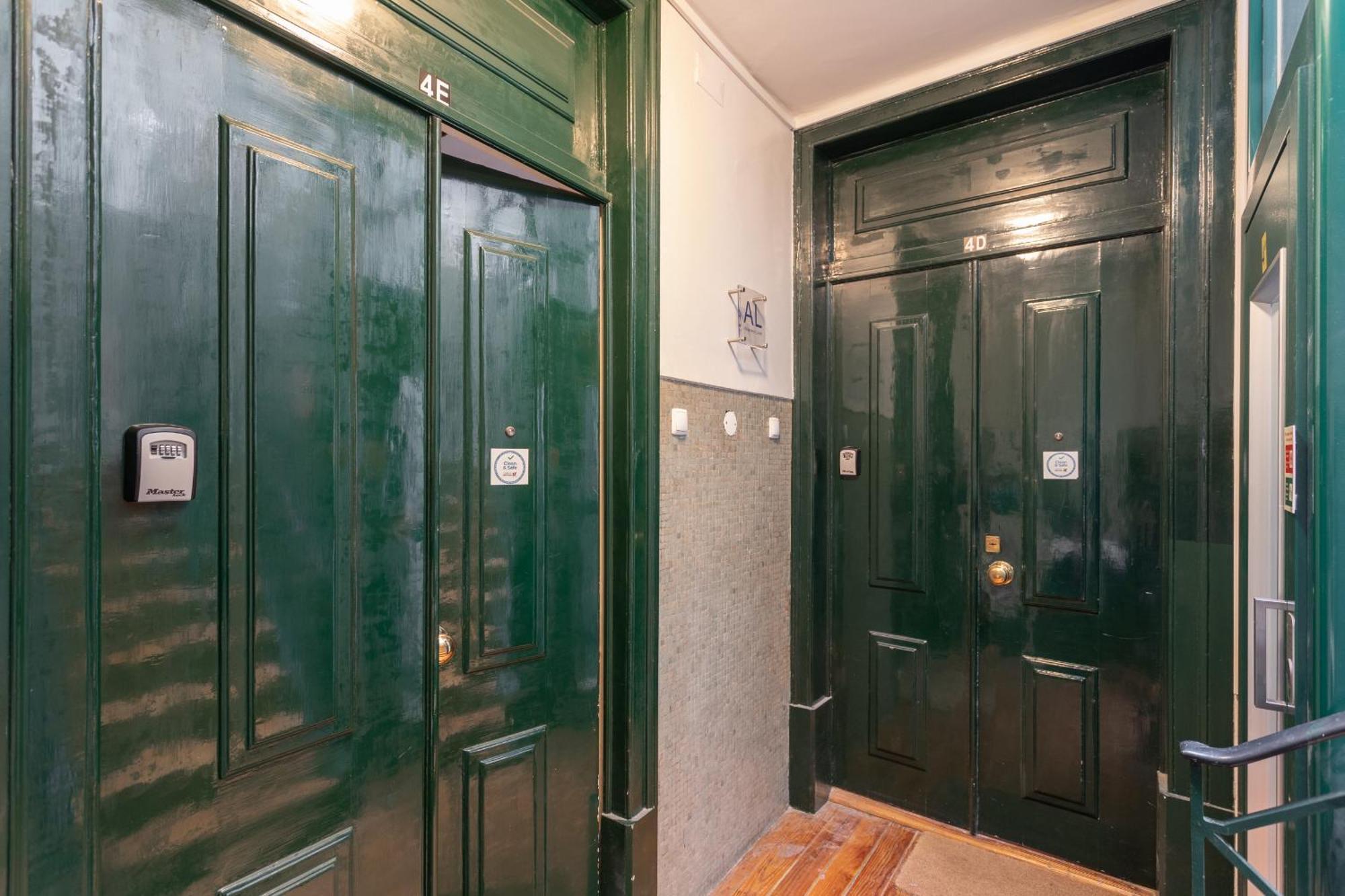Apartment Santa Justa 24 Downtown