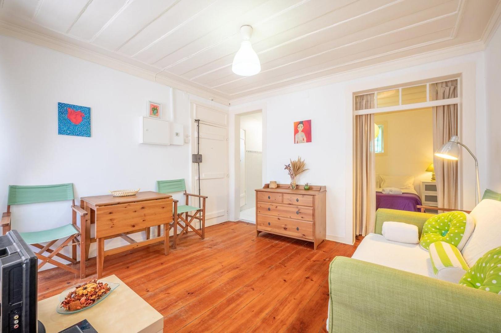 Apartment Guestready - Colorful Marreiros Heart Lisbon