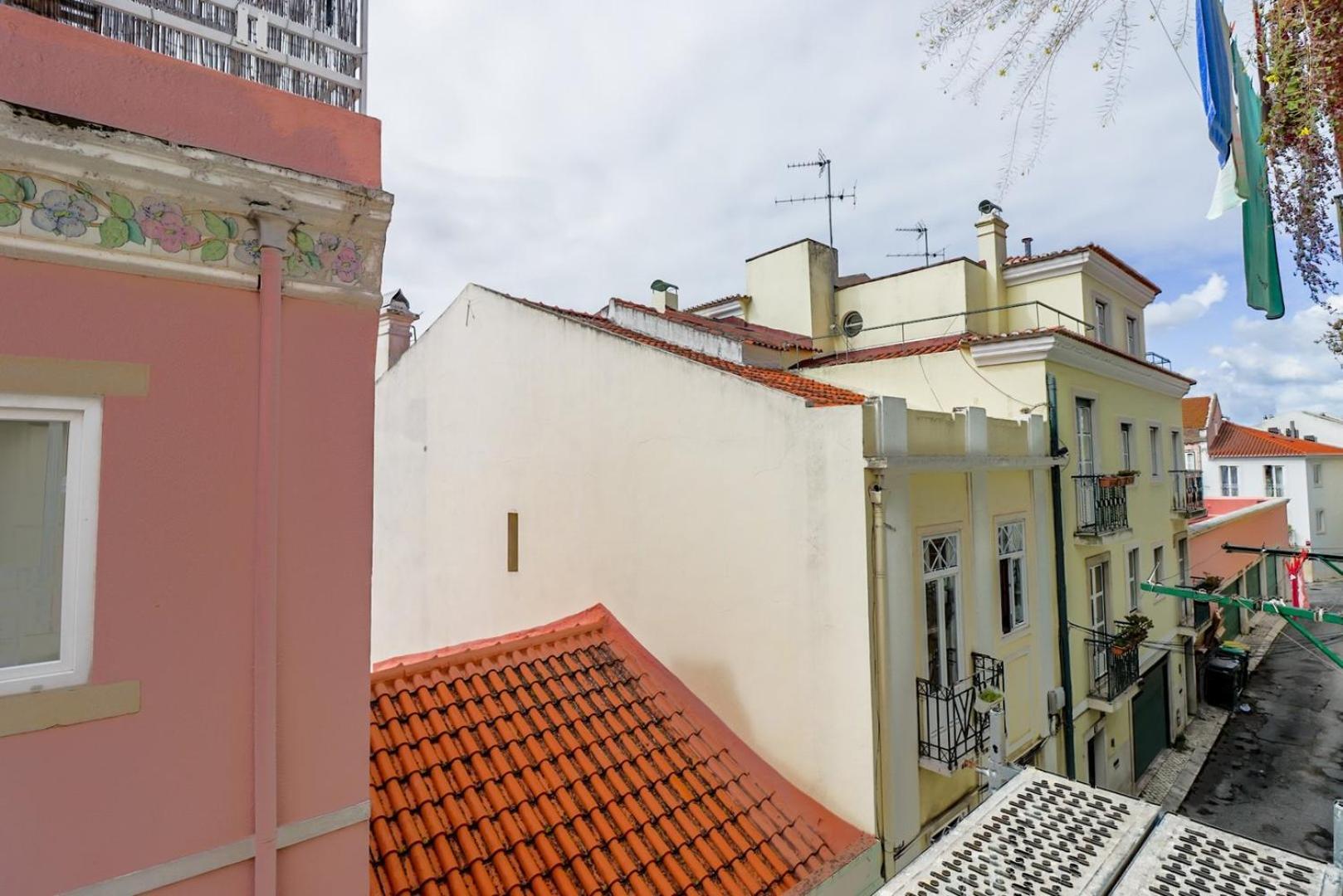 Appartement 1br Cosy Heart Of Santos W Ac | By Airnest Lissabon