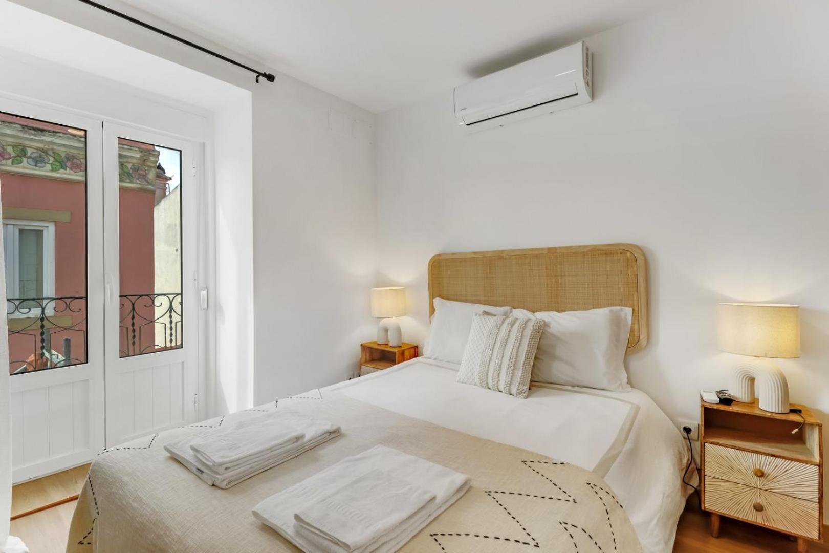 1br Cosy Heart Of Santos W Ac | By Airnest Appartement Lissabon