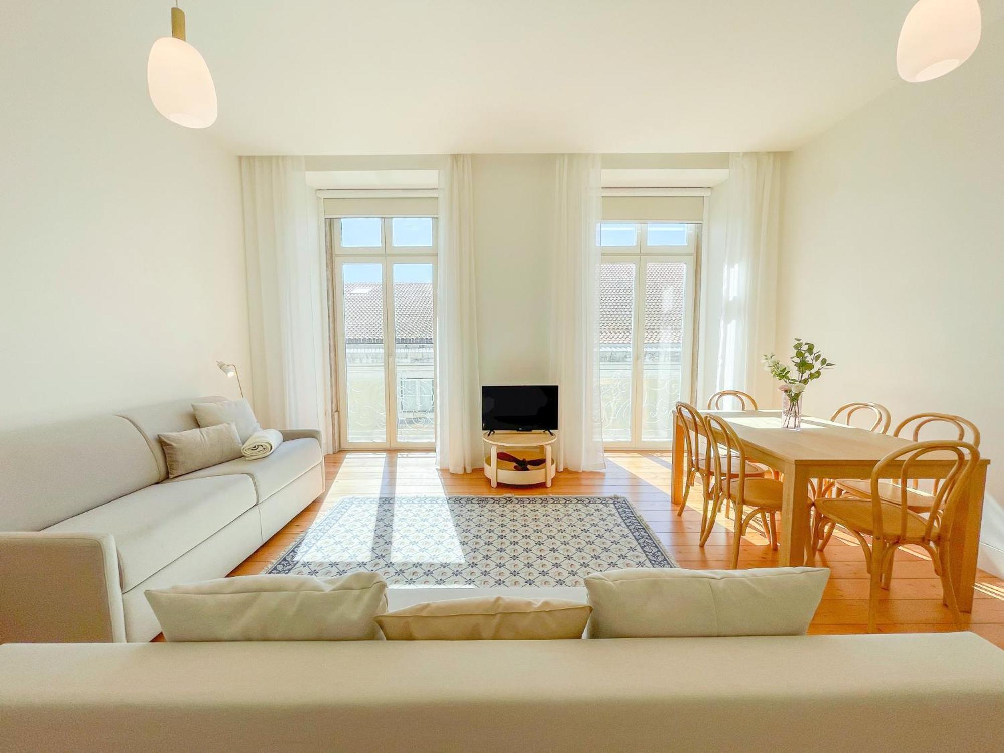 Arsenal 108, Design - New Light Downtown Chiado And River * Lissabon
