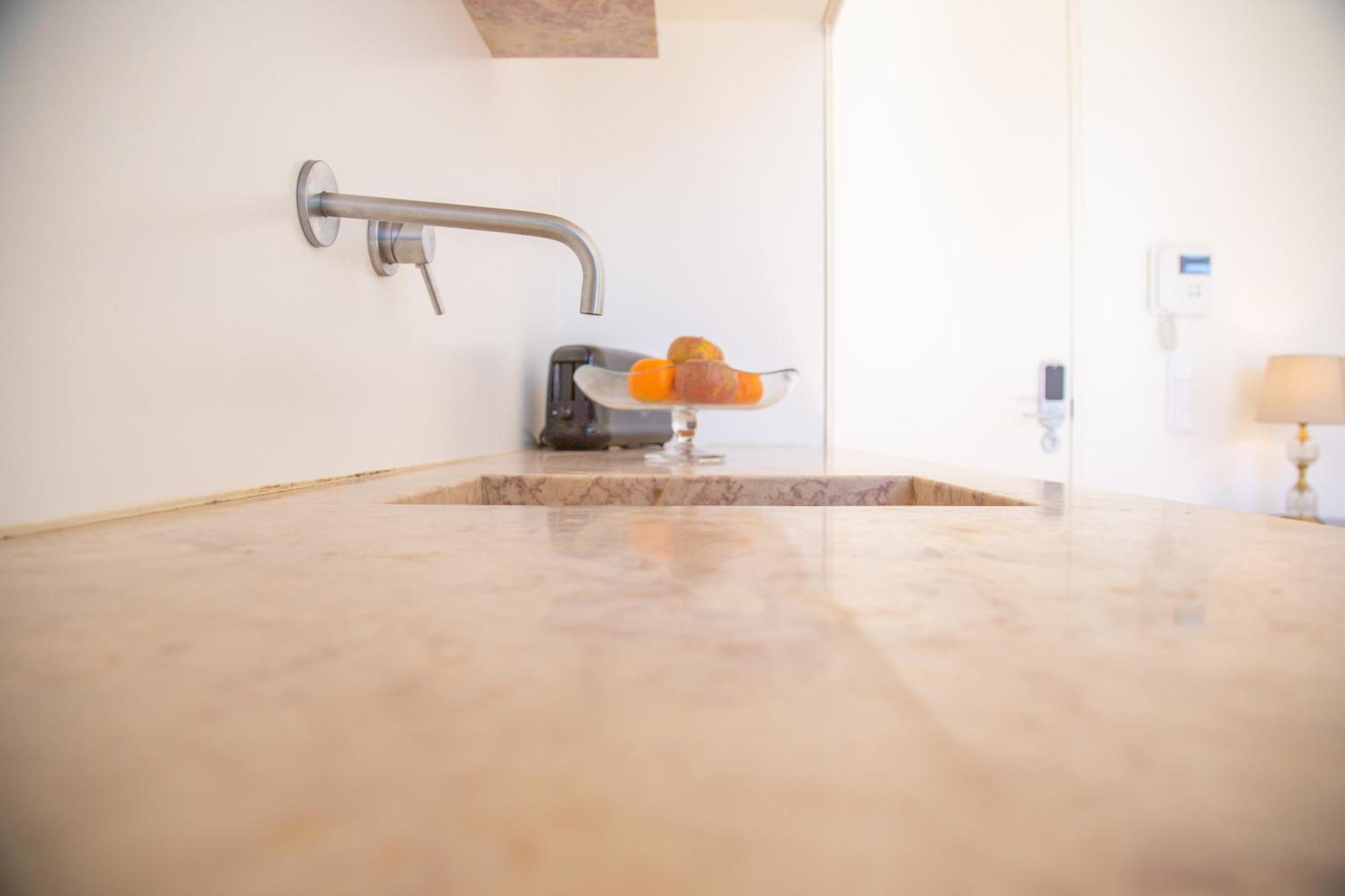 Arsenal 108, Design - New Light Downtown Chiado And River Apartment Lissabon