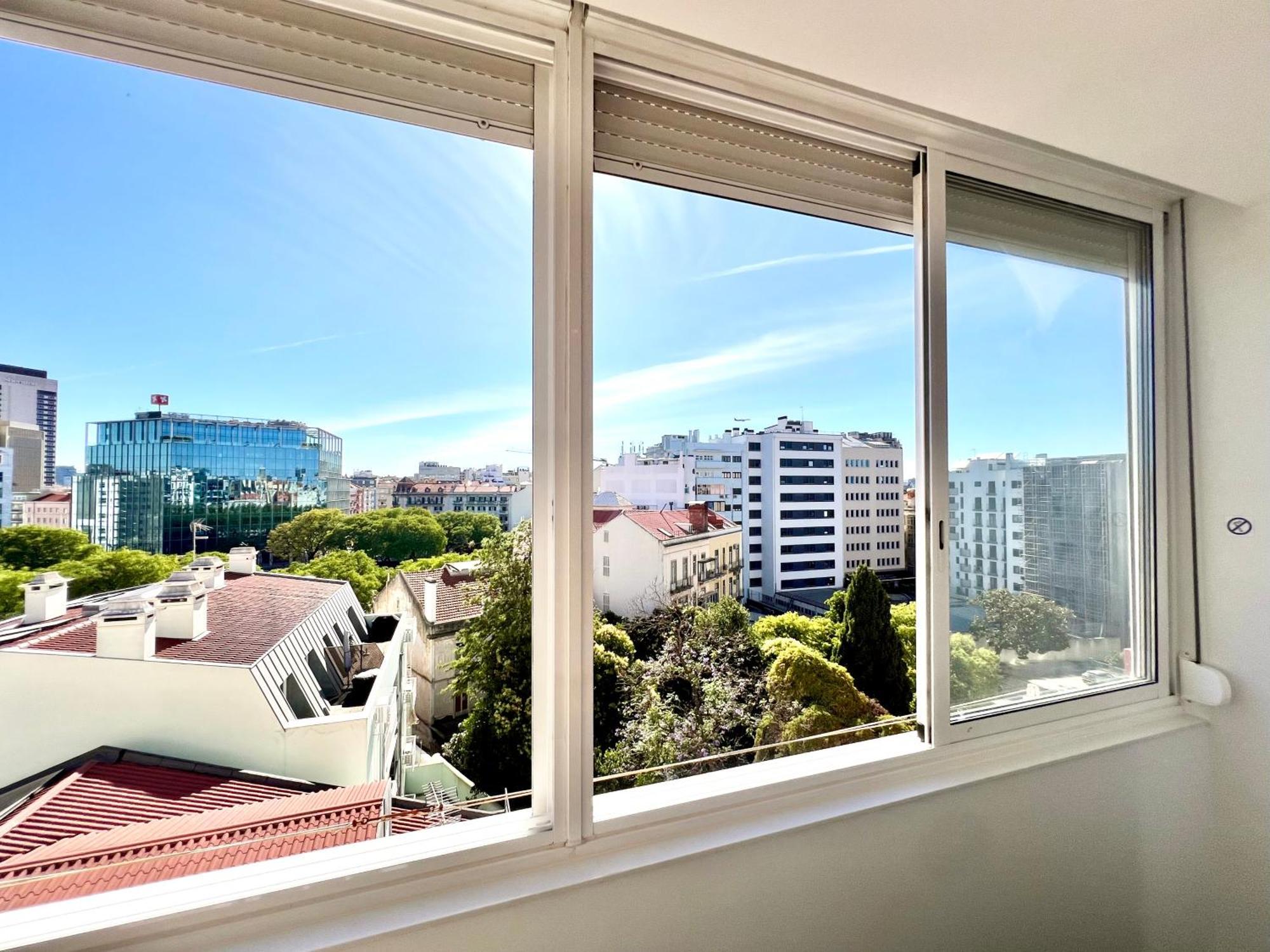 Apartment Out Saldanha Lisbon
