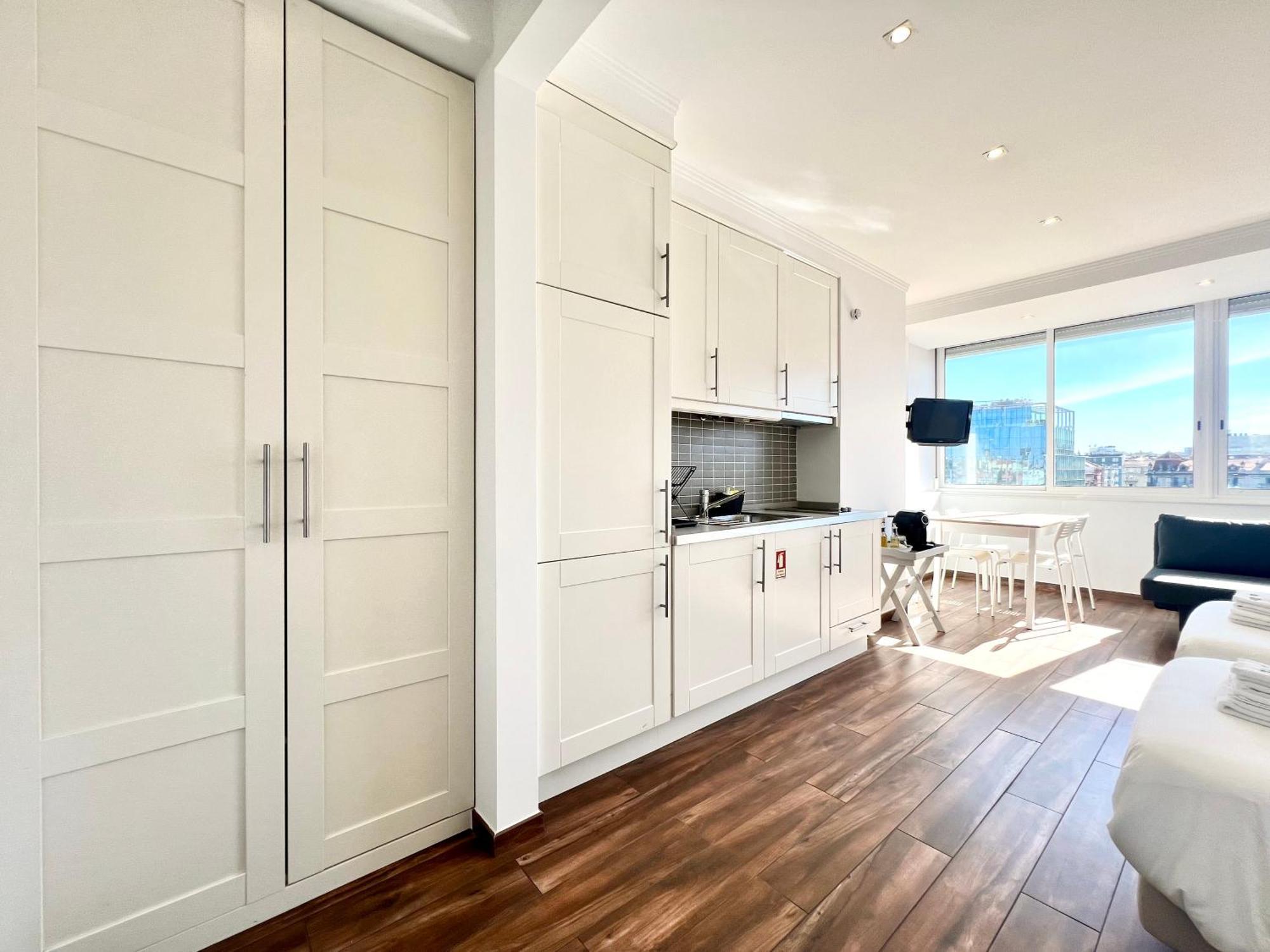 Apartment Out Saldanha Lisbon