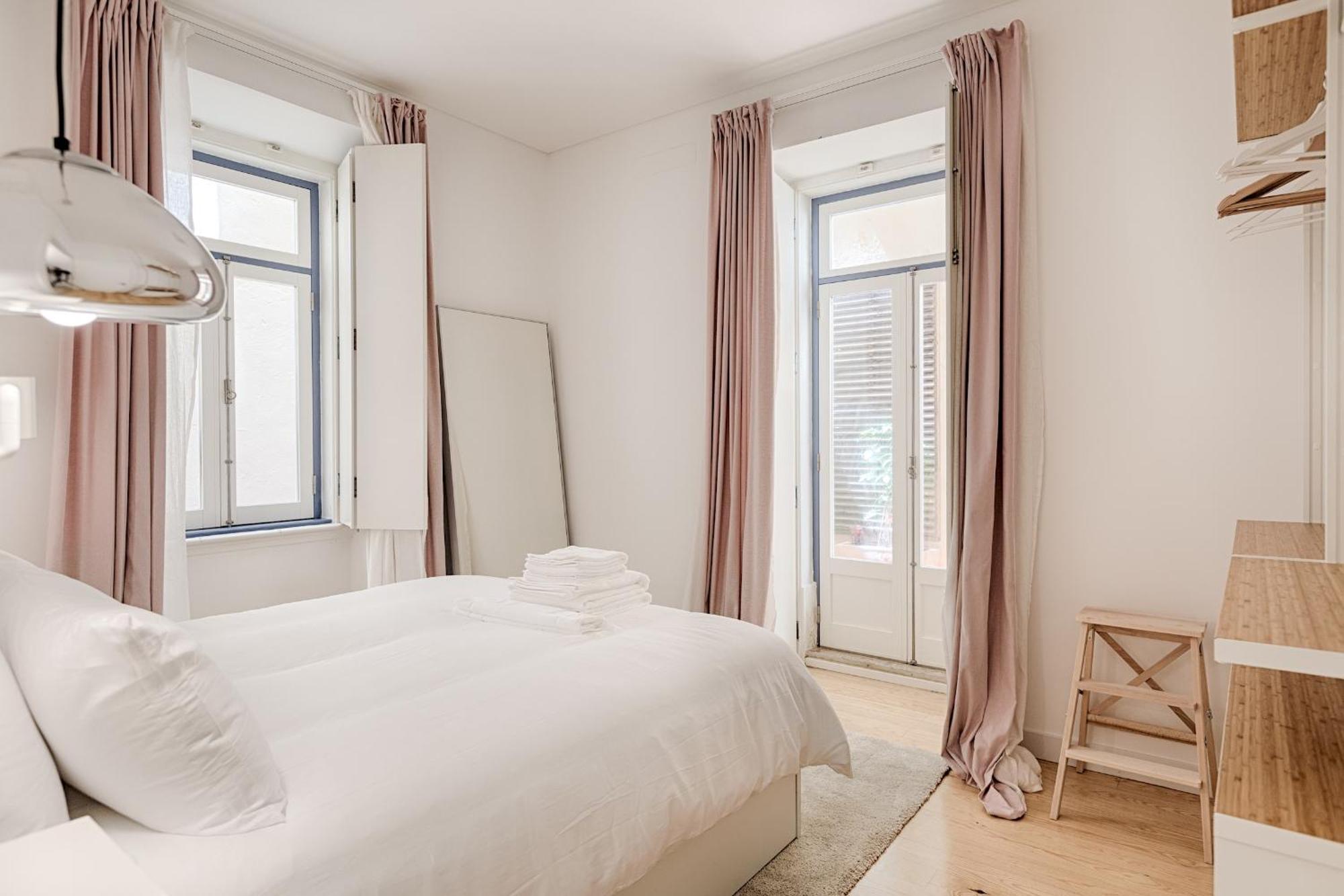 Romantic Gem In Alfama *