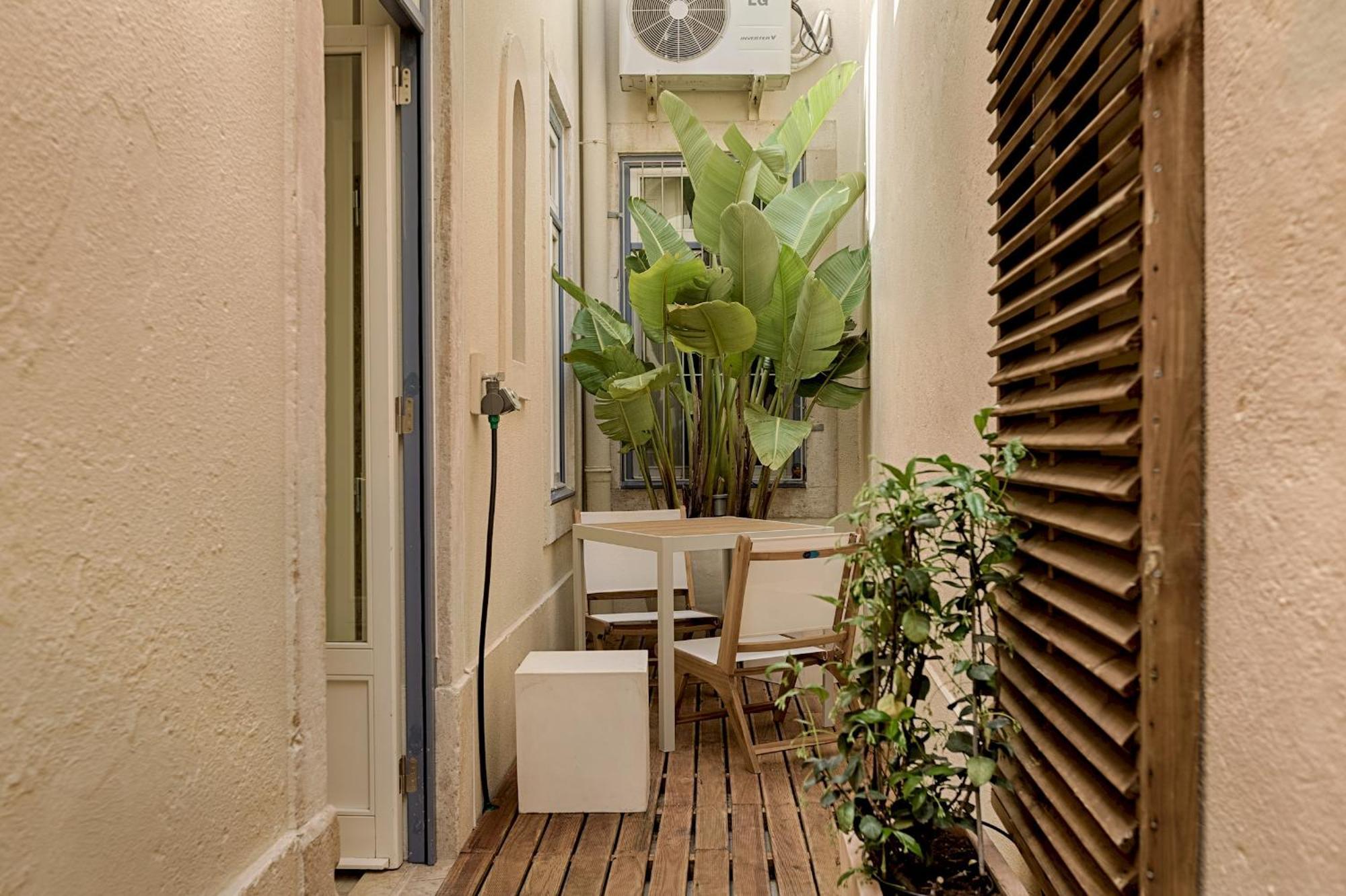 Romantic Gem In Alfama